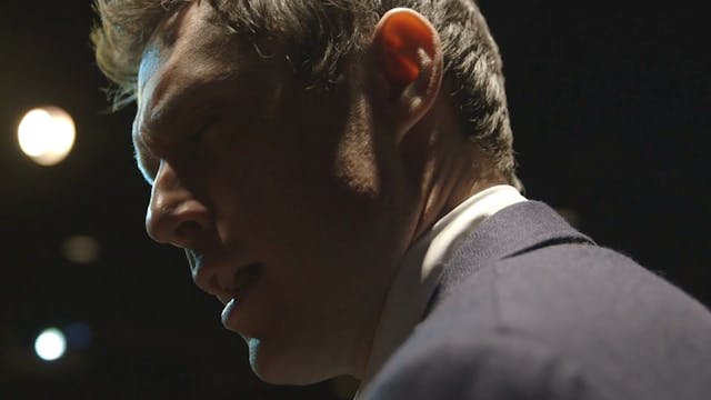 Jeff B. Davis sings "Pringles Dick" in Nashville