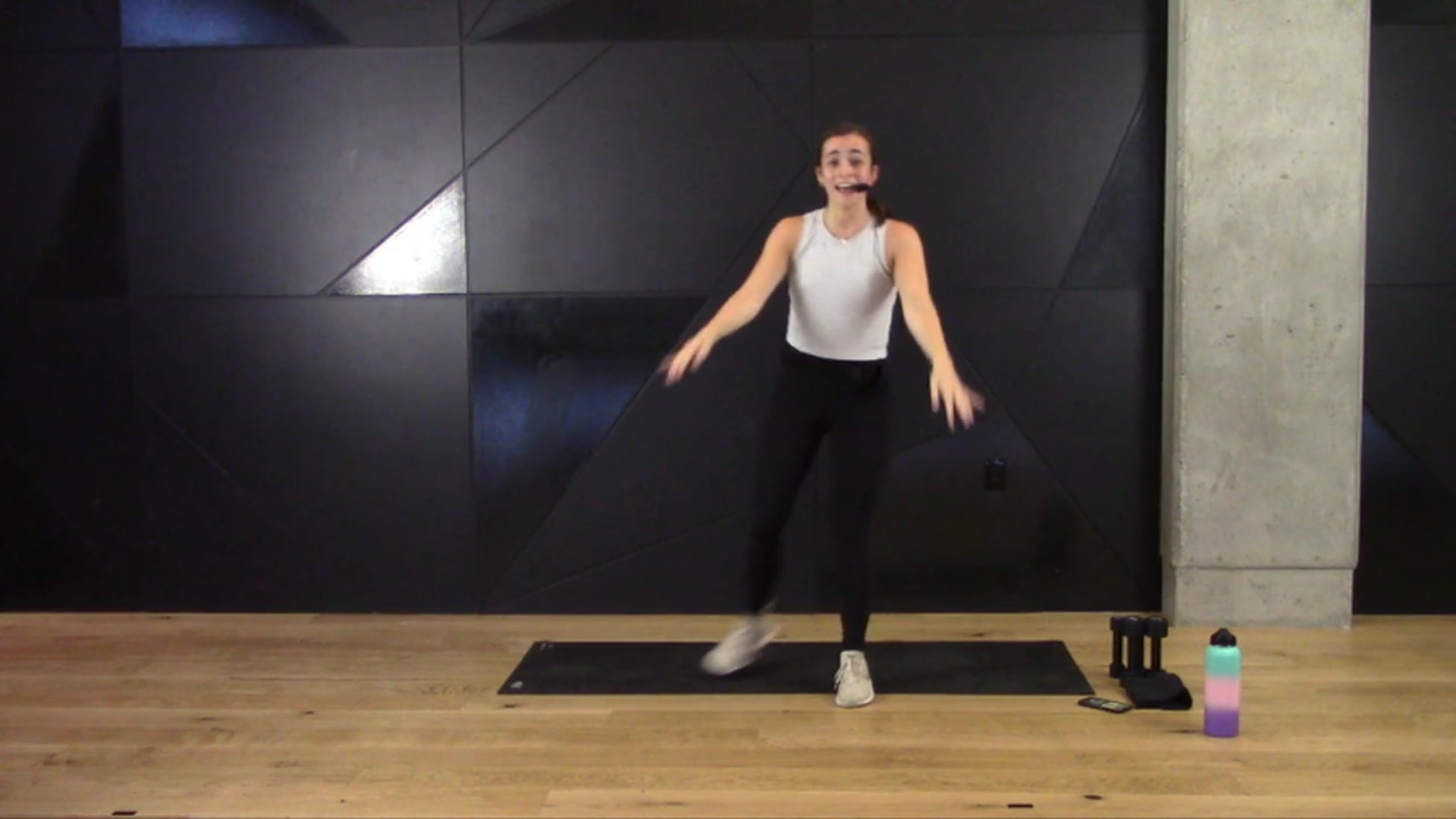 02- HARDCORE WITH MIKAELA (50 MIN)