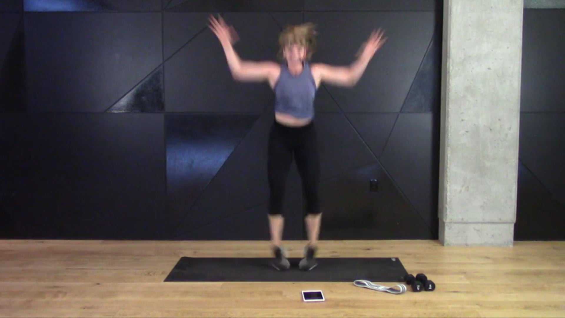 06- HUSTLE BOOTY WITH AMY (50 MIN)