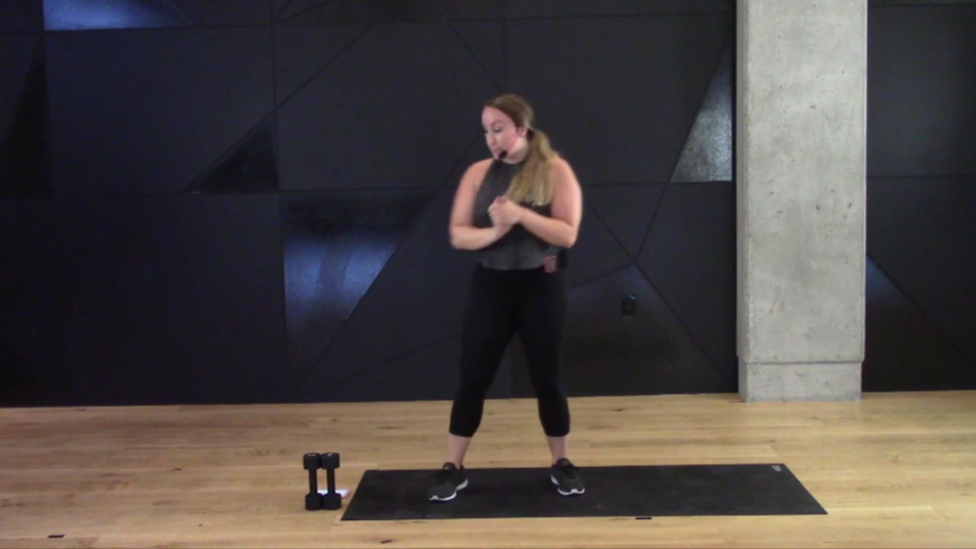 03- CORE WITH VANESSA (20 MIN)