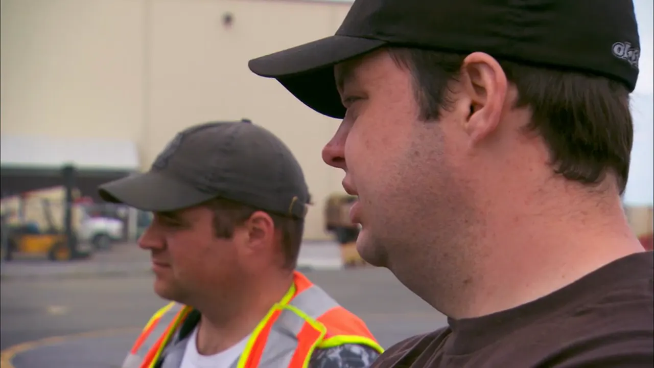 Ice Pilots Season 4, Episode 12 “Sunk” - Ice Pilots NWT
