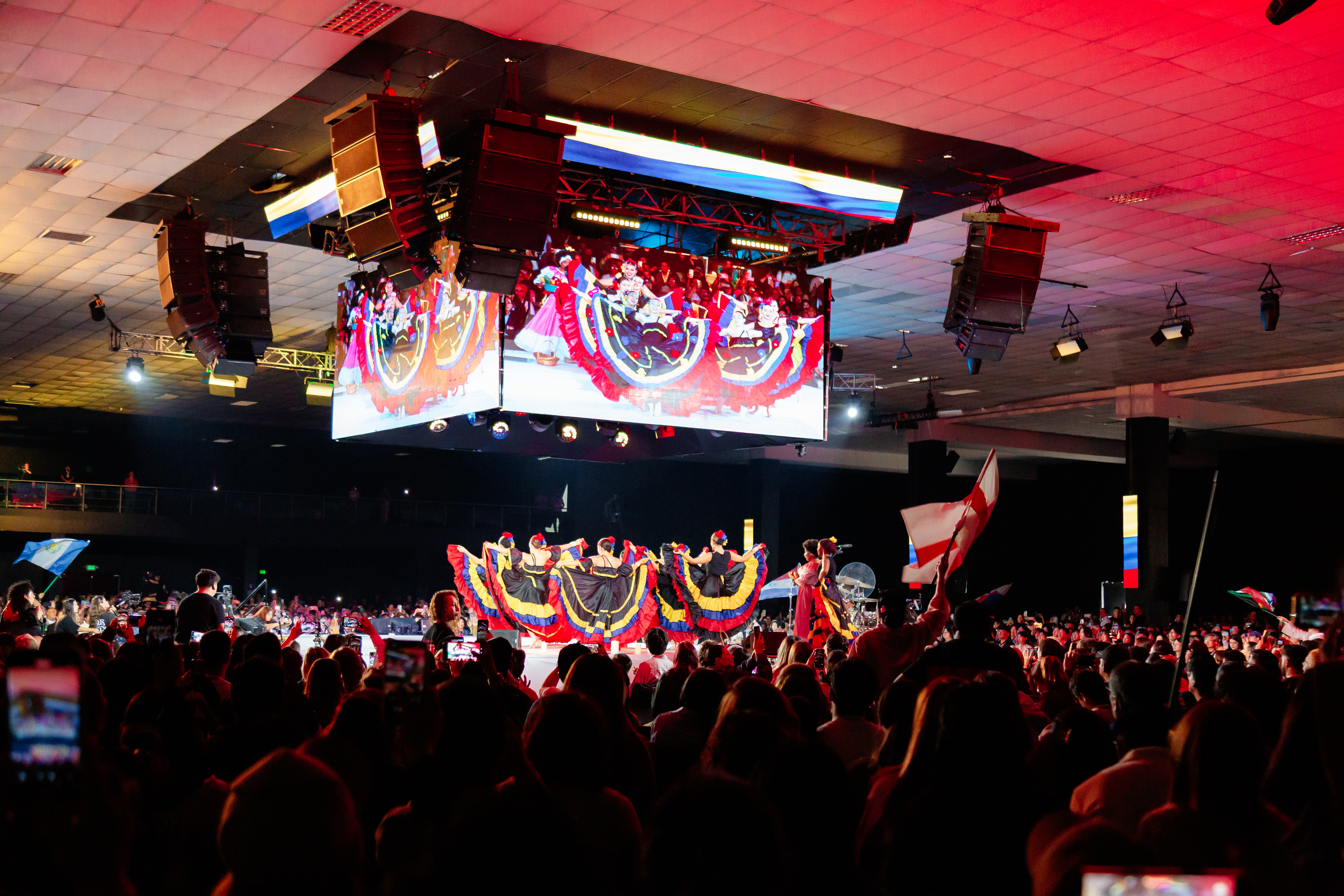 Fiesta a las Naciones - Studio 12