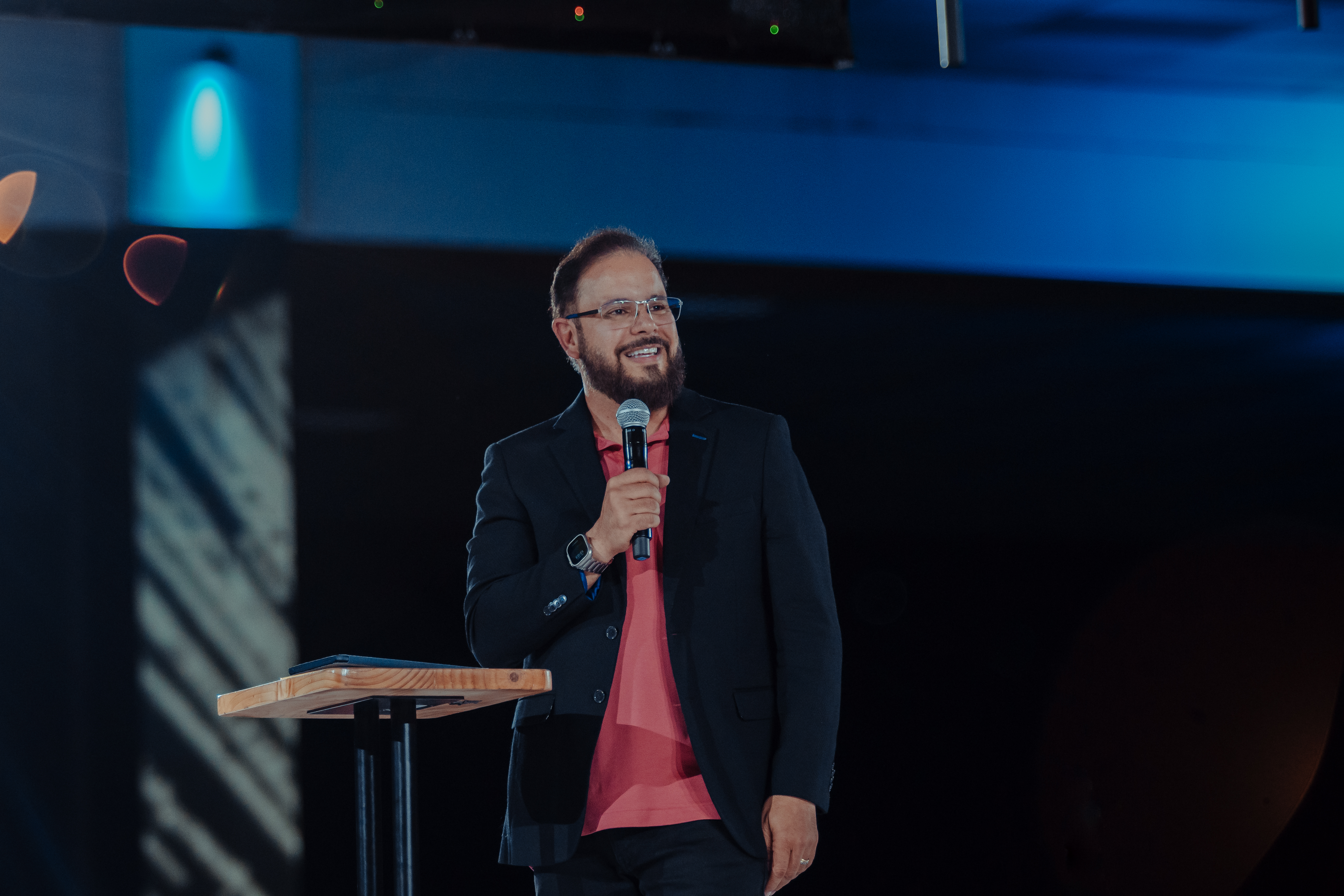 Sacerdotes Guerreros - Pastor Milton Ebenezer