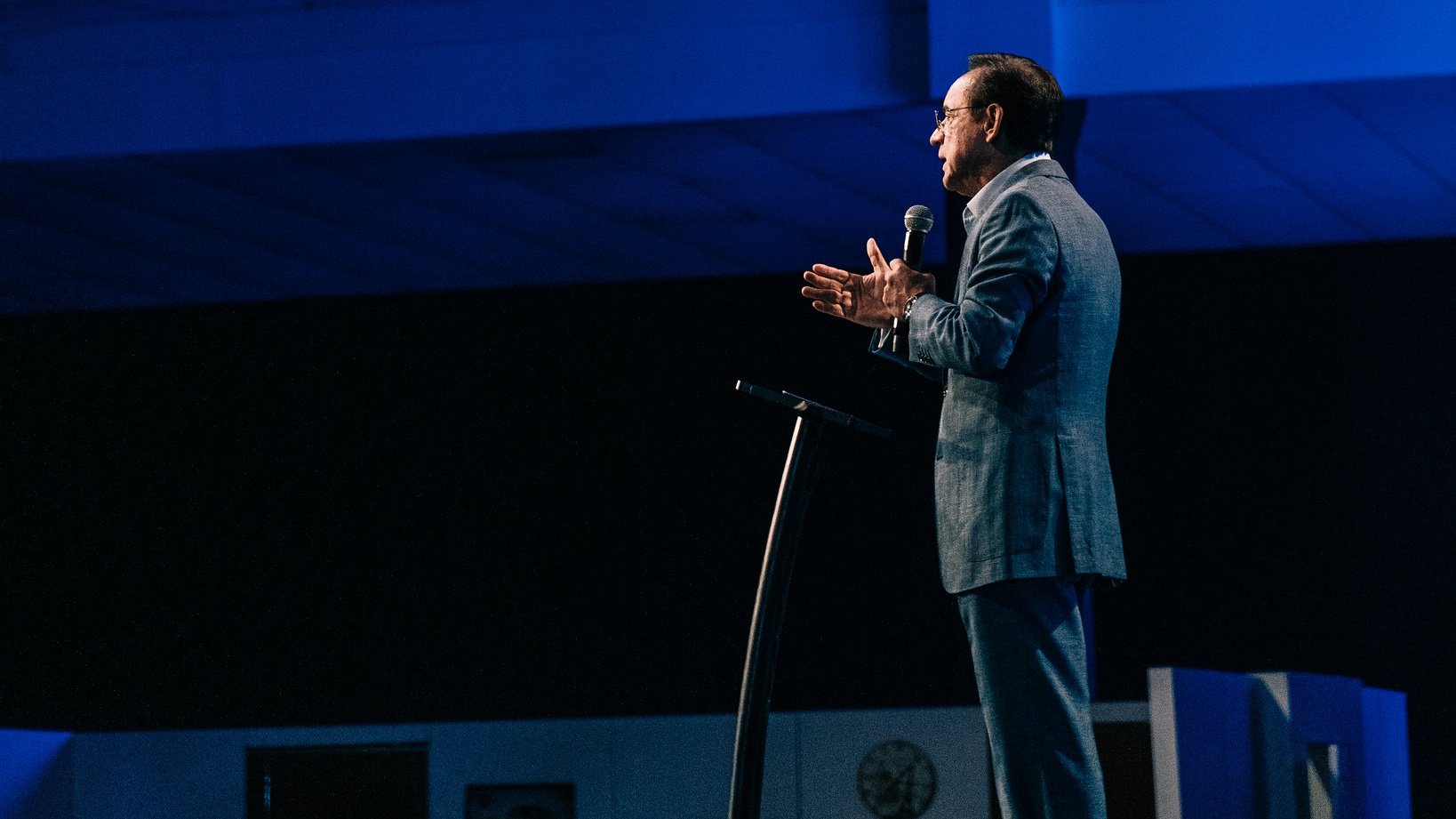 Corazón sano, fruto abundante - Pastor César Castellanos 