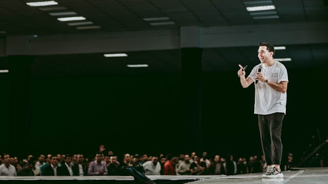 Just Do It - Pastor Julian Gamba