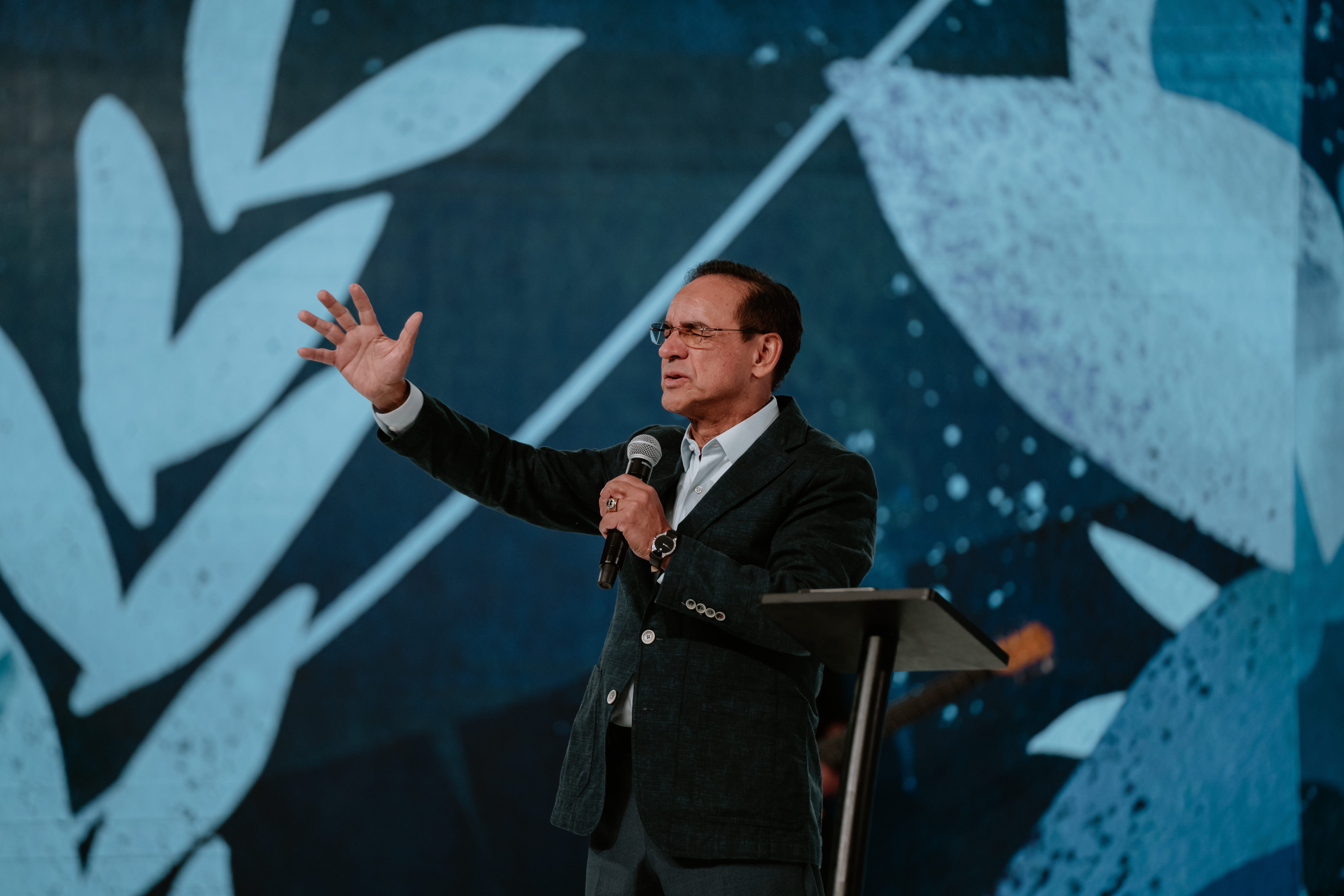 Cree en tu milagro - Pastor César Castellanos 