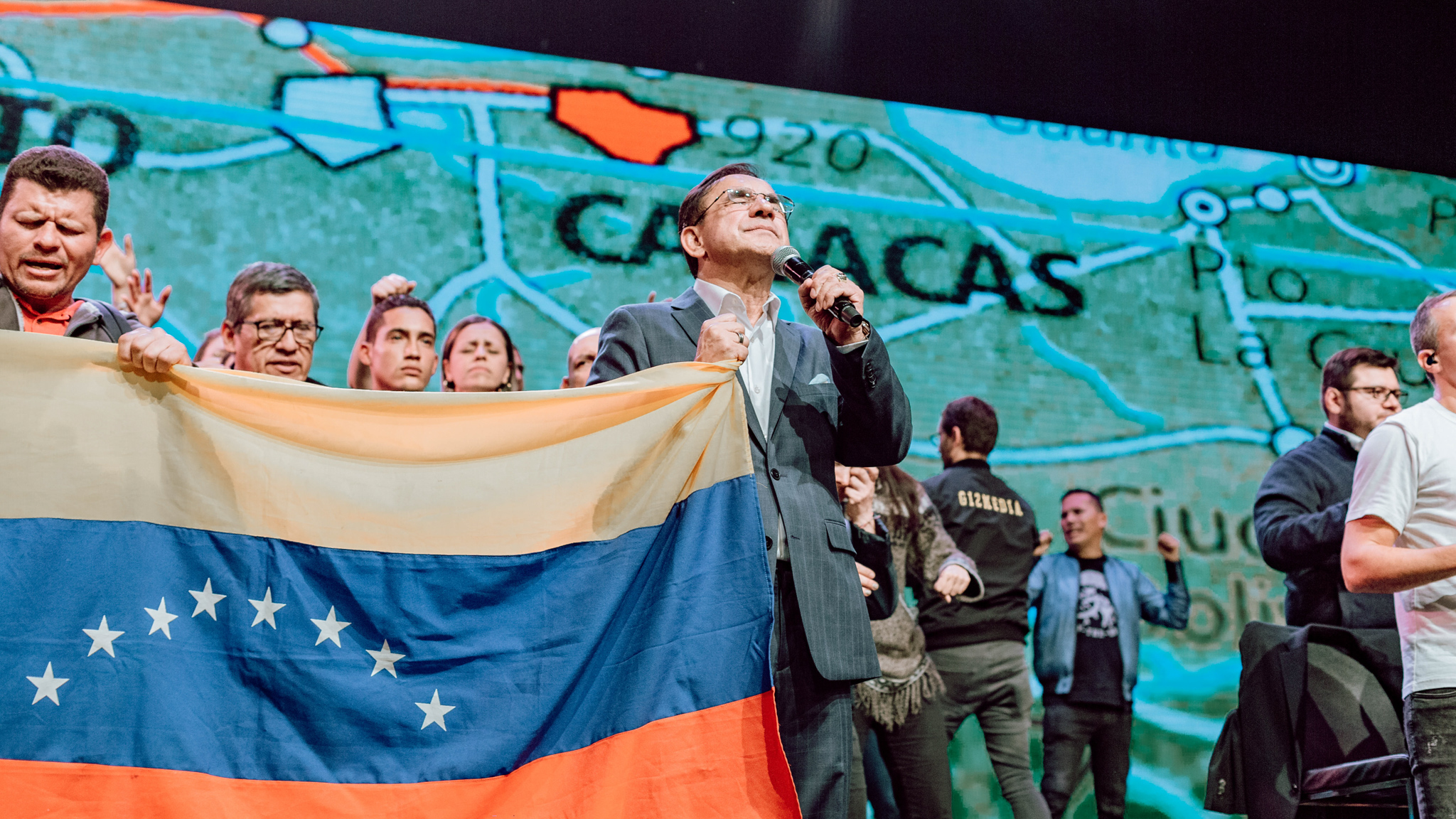 Walking in the Father's will - Pastor Cesar Castellanos 