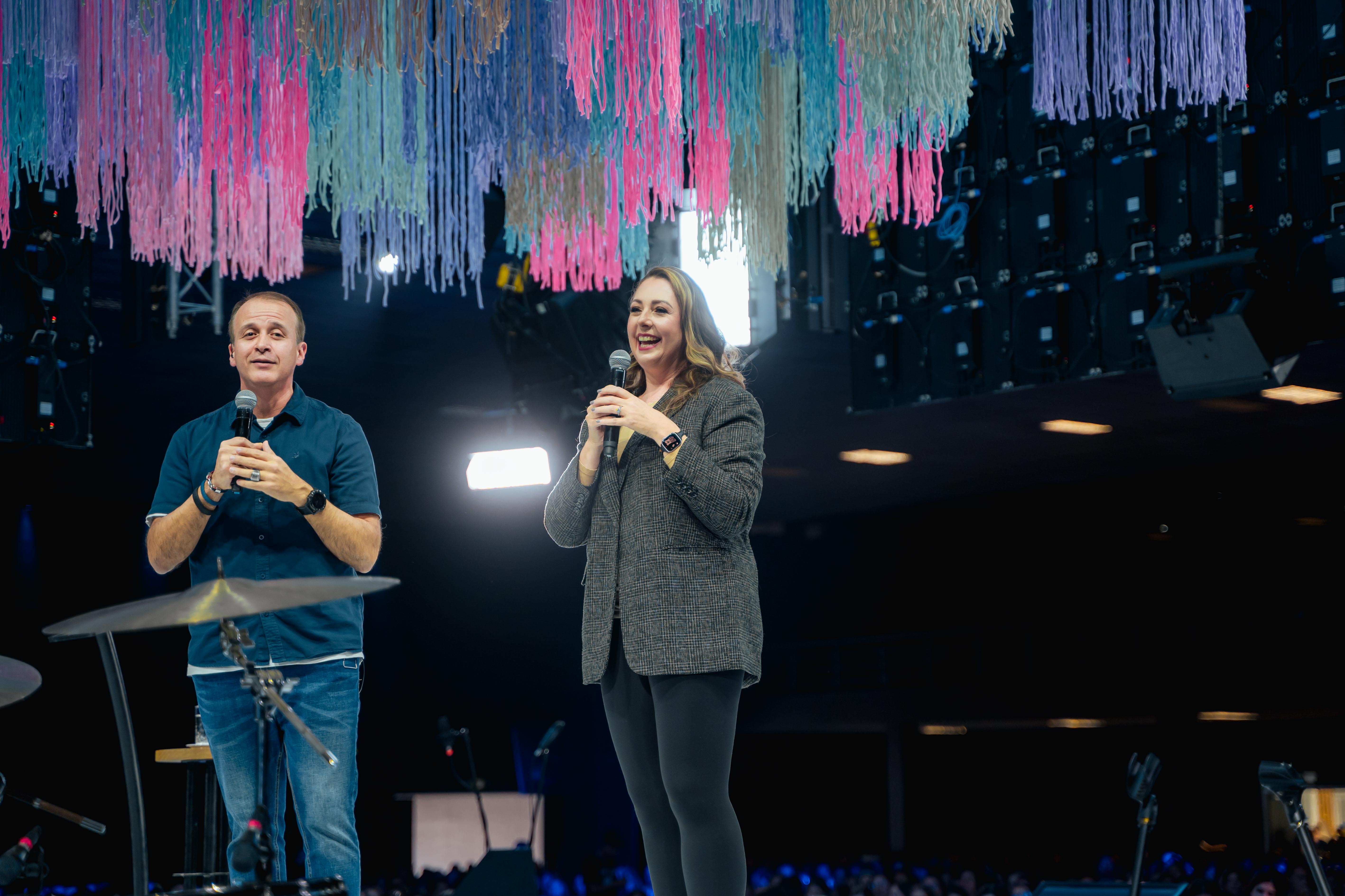 Женщина из книги Притч 31 - Пастор Шарне Преториус