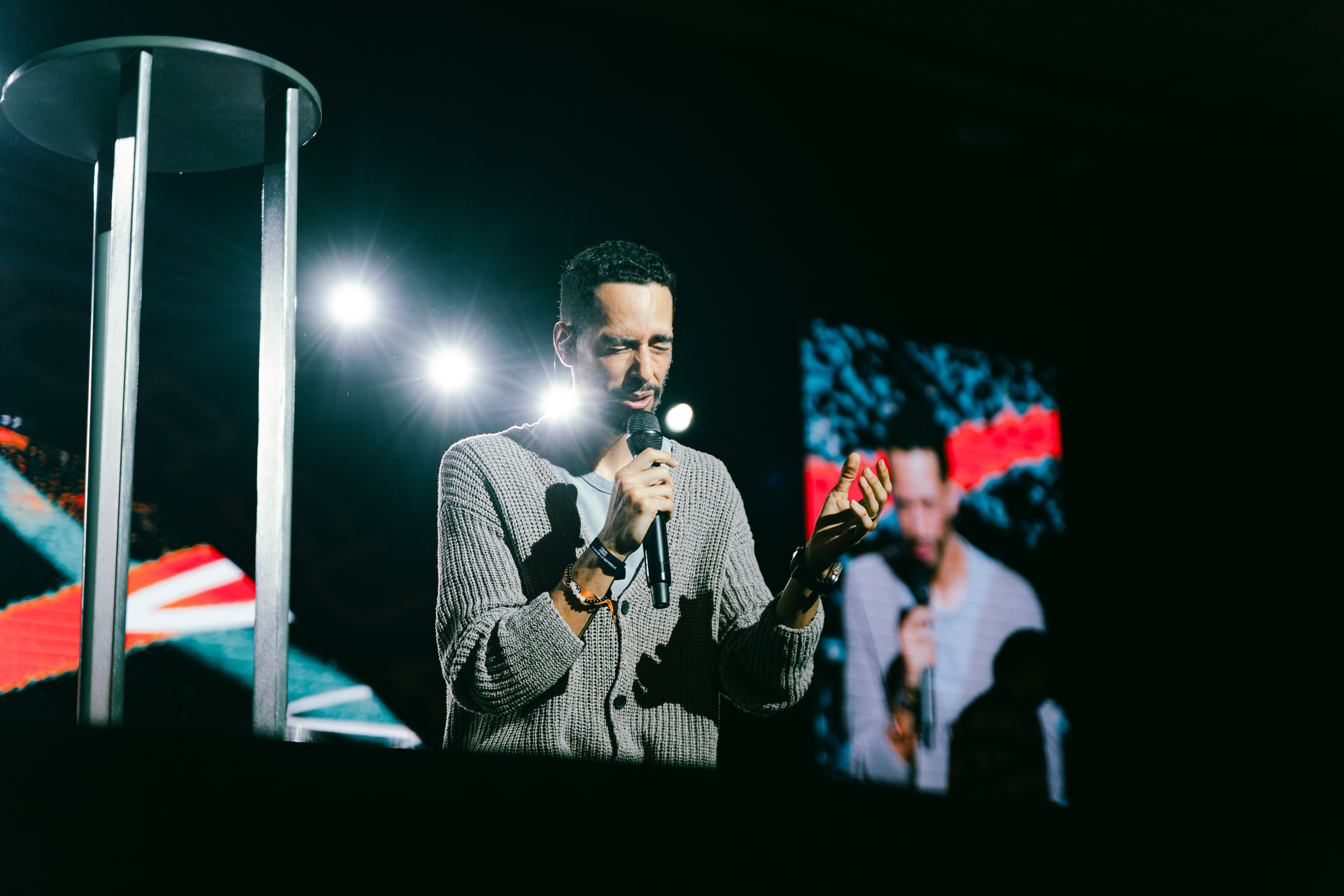 Hablemos de Amor - Pastor Lau Guerra.