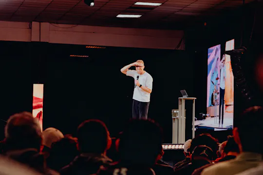 La cuádruple Comisión - Pastor Rich...