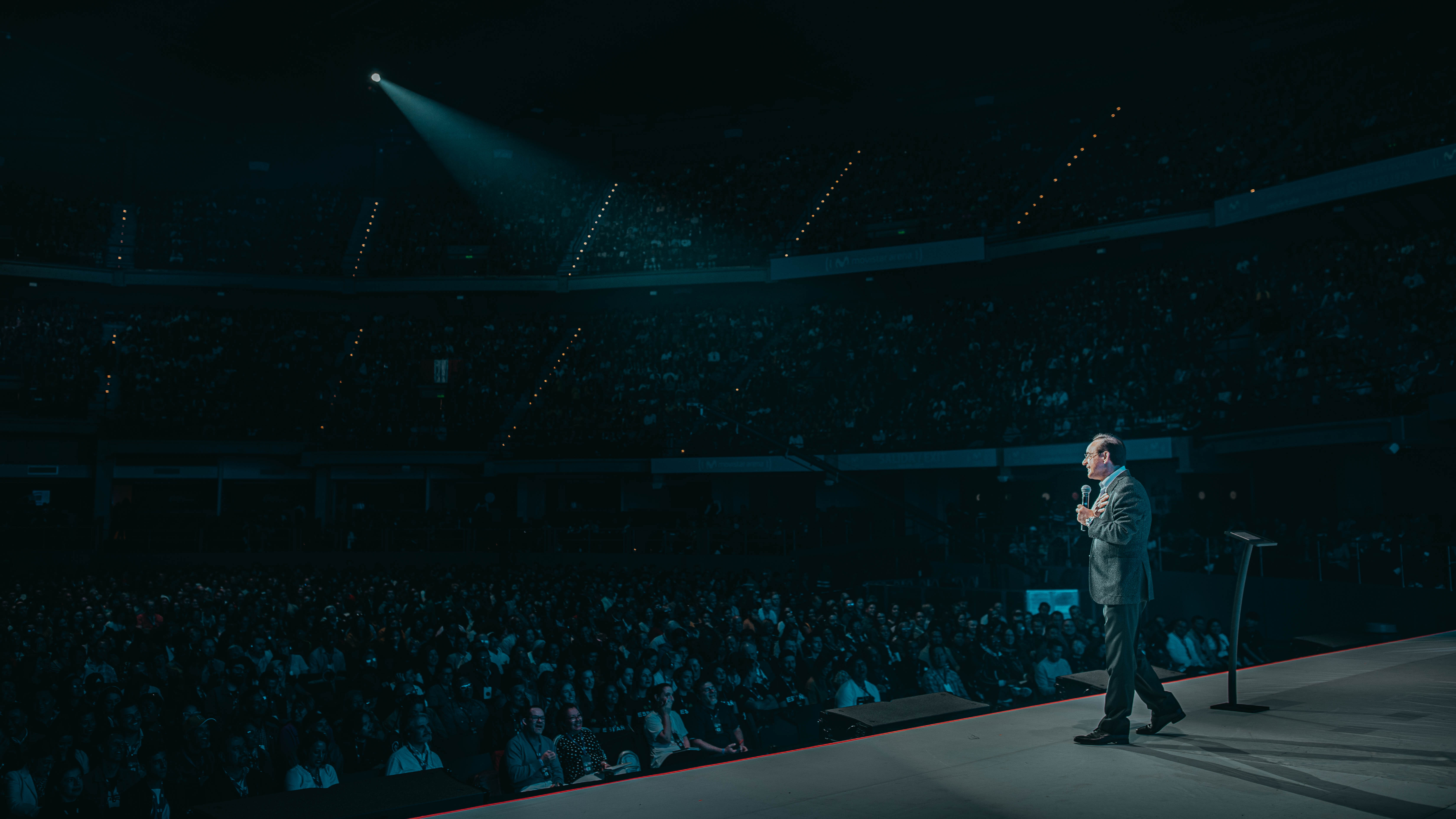 Time to awaken - Pastor Cesar Castellanos