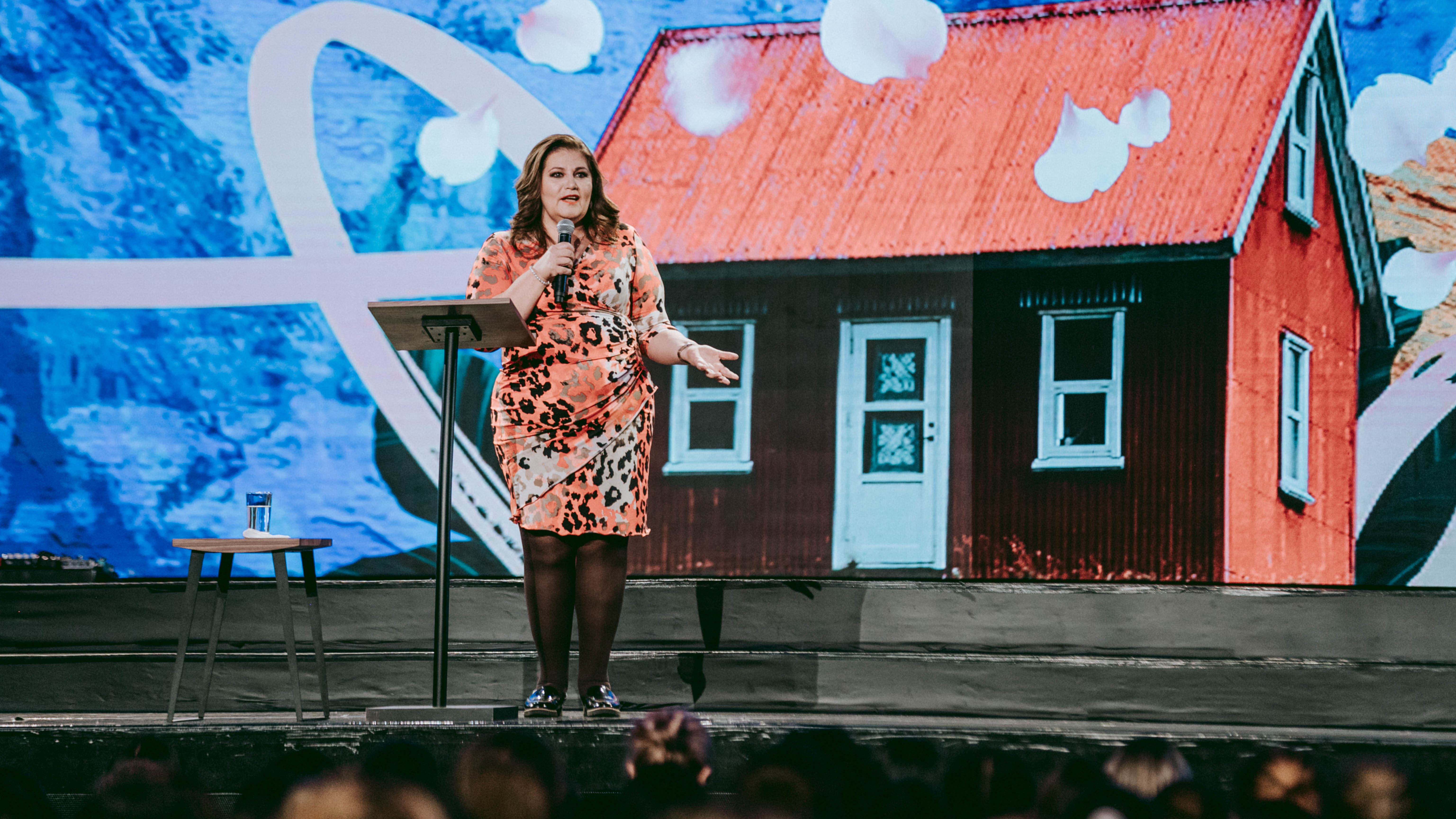 Return home - Pastor Doris Perla Mora