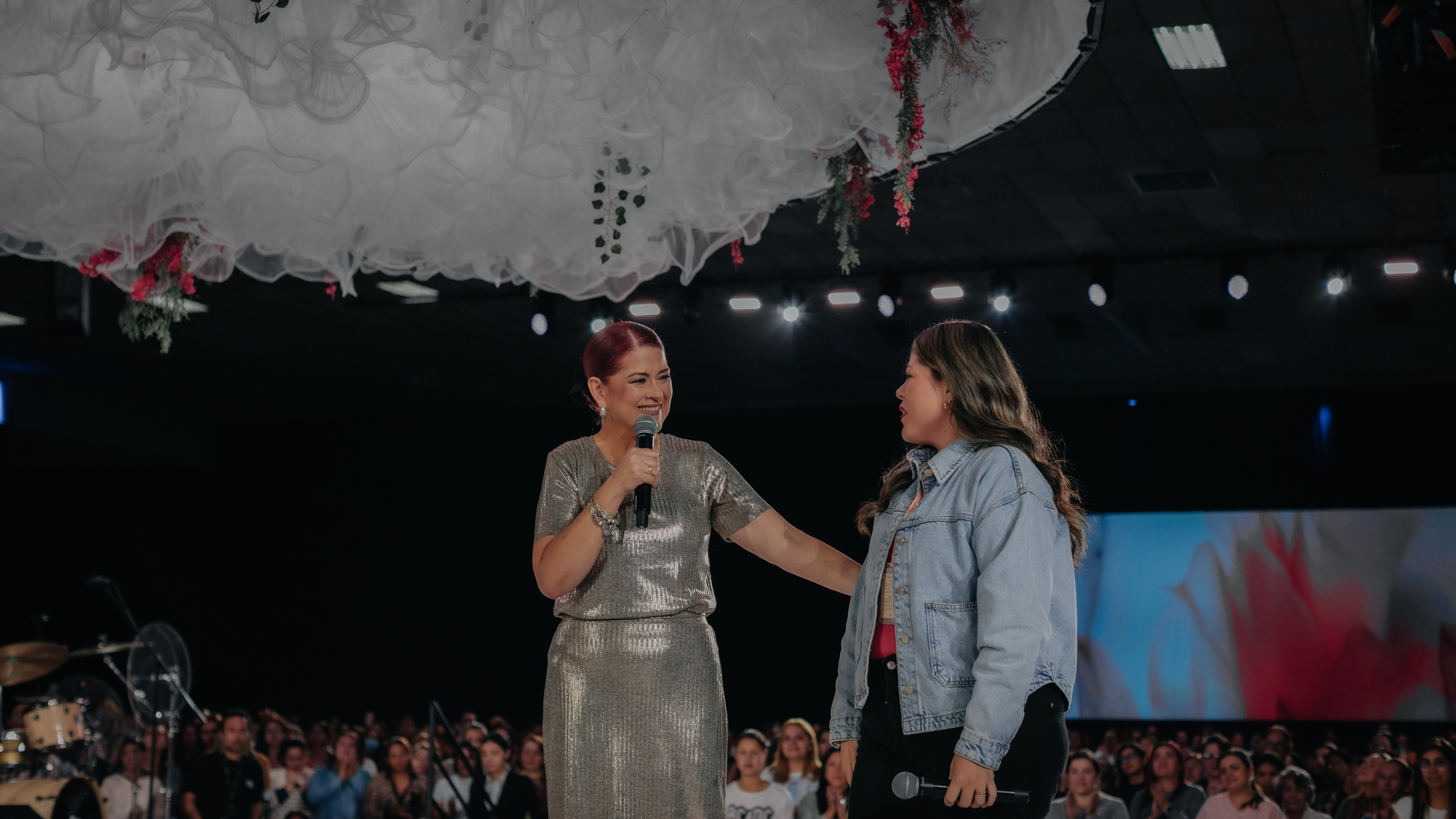 Aroma de Entrega - Pastora Luz Janeth Espinal
