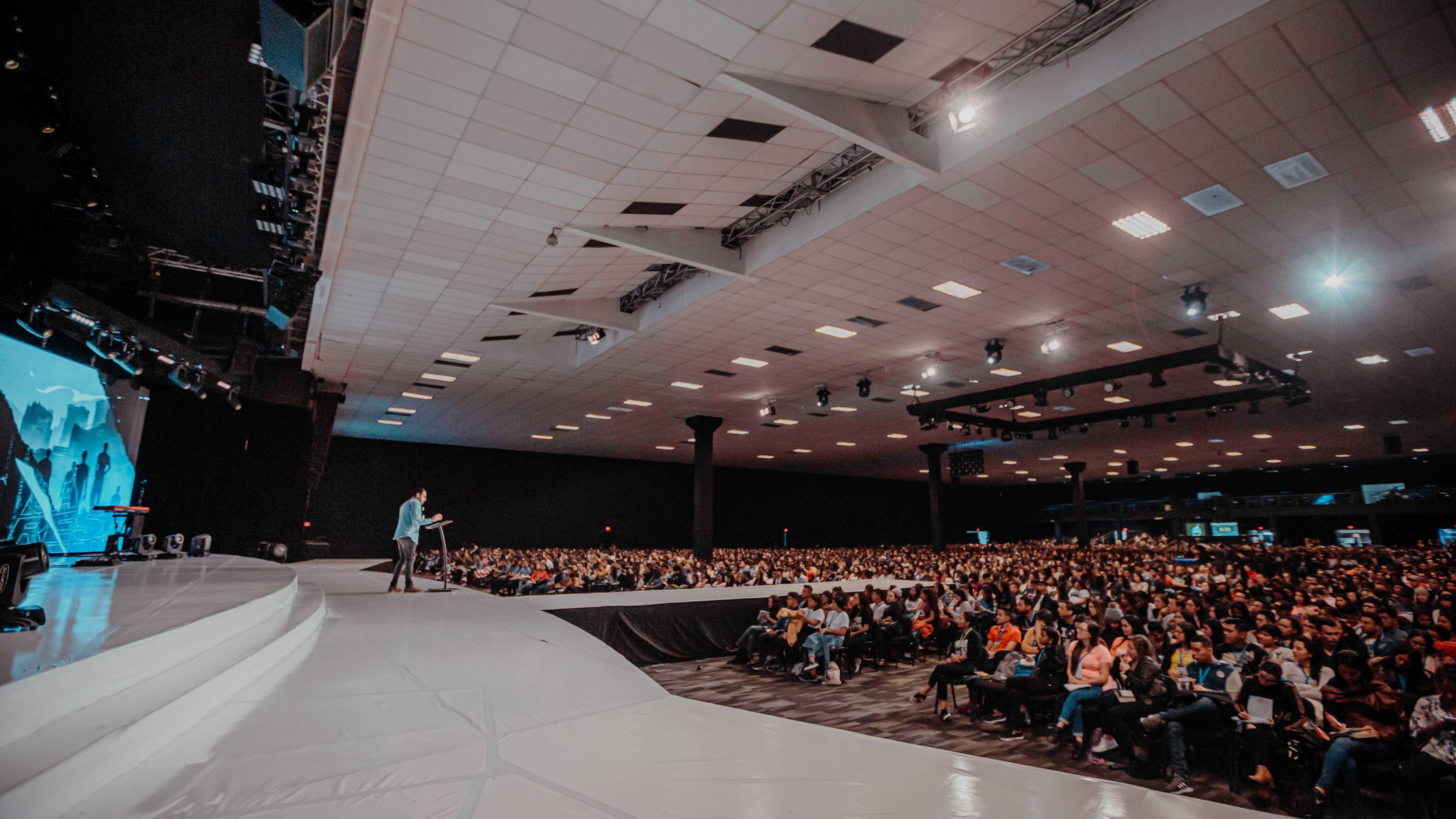 Resistance - Pastor Julián Flechas