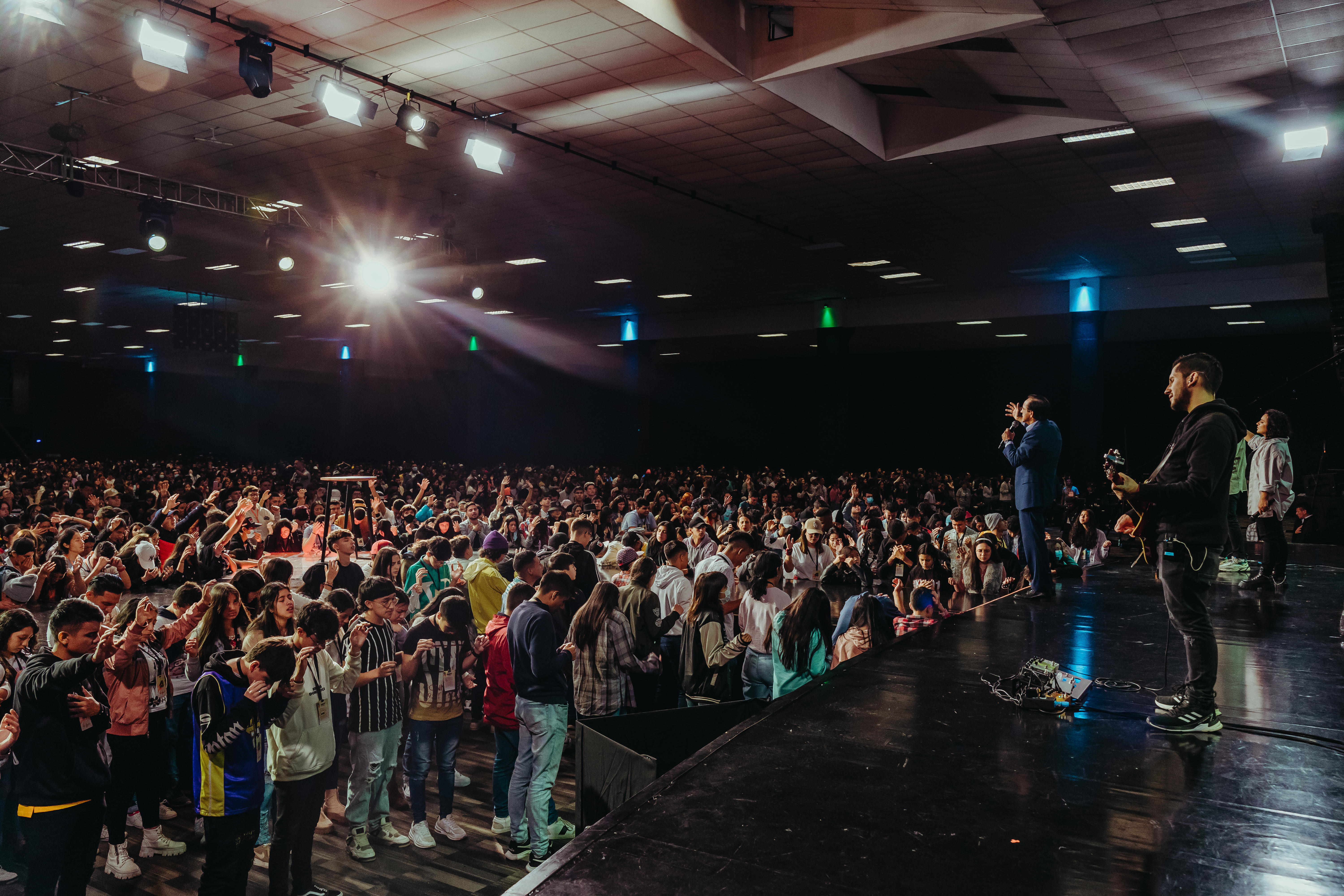 Led by the Spirit - Pastor Cesar Castellanos 