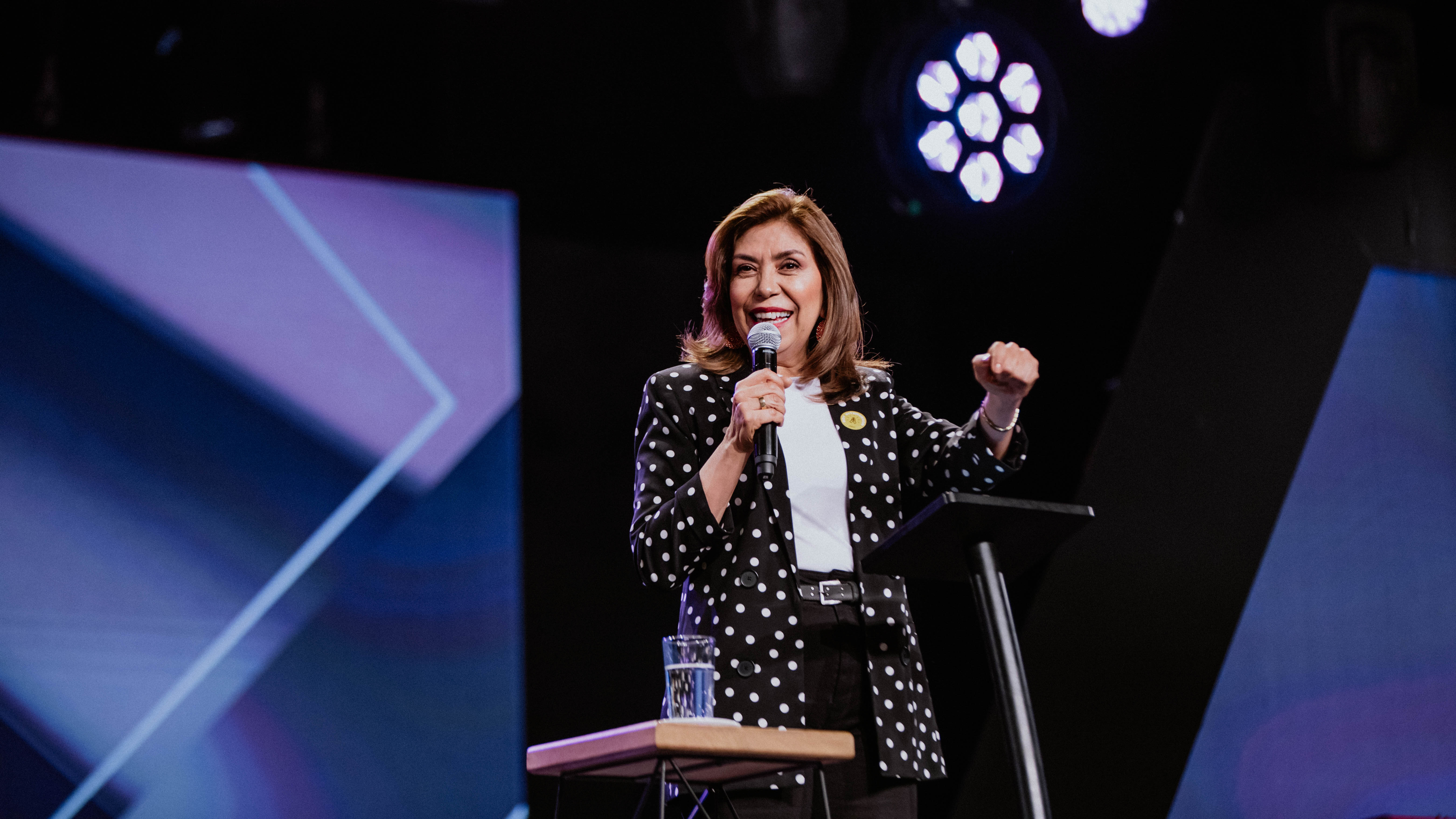Come back to the heart of God - Pastor Martha Iriarte 