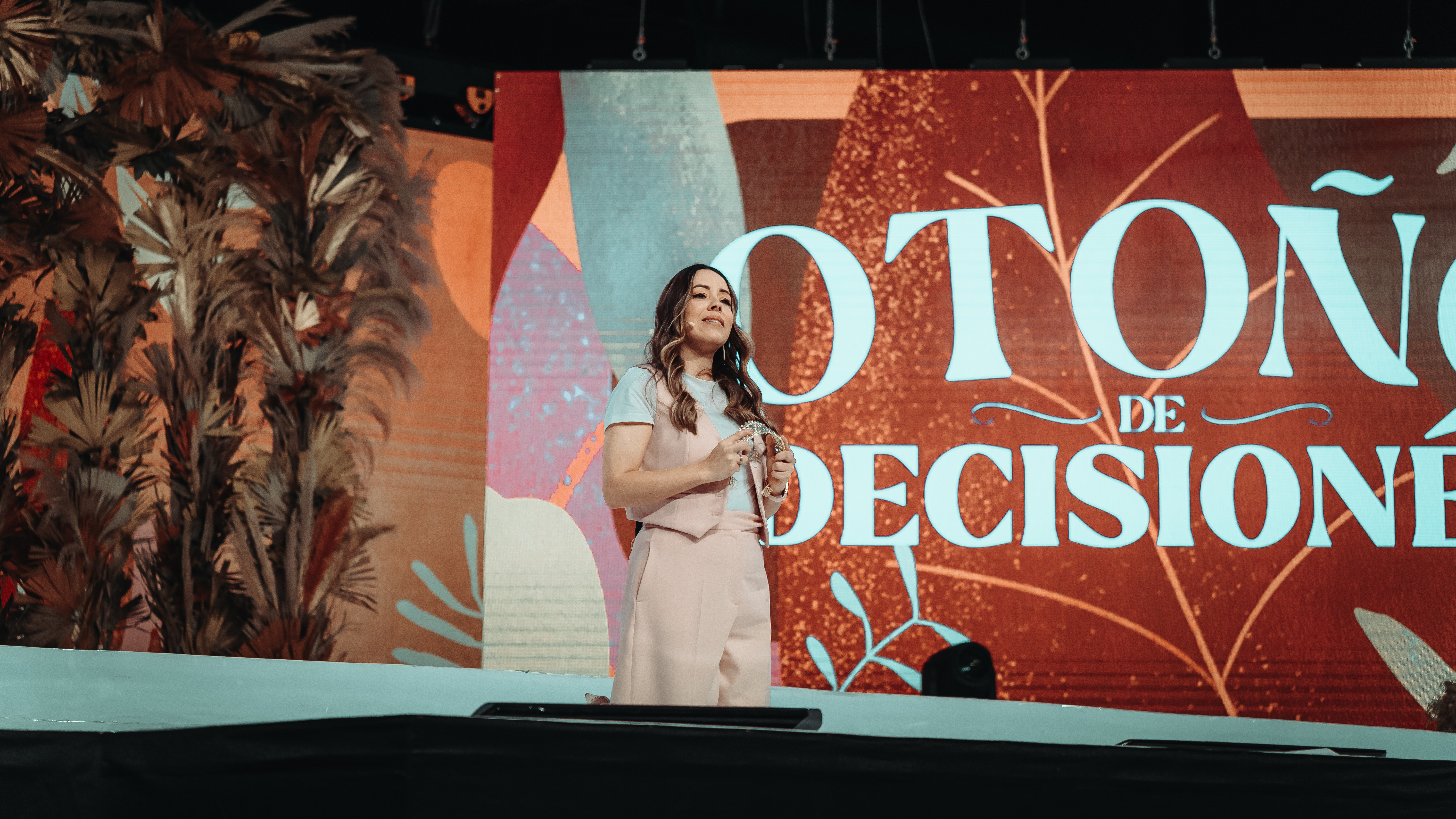 Otoño de decisiones - Pastora Fanny Flechas