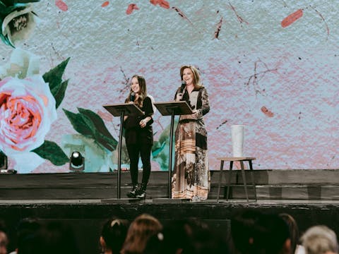 Solo una palabra - Pastora Eline Guer...