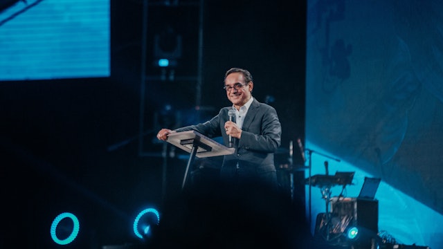 Responding to the call - Pastor Cesar Castellanos 