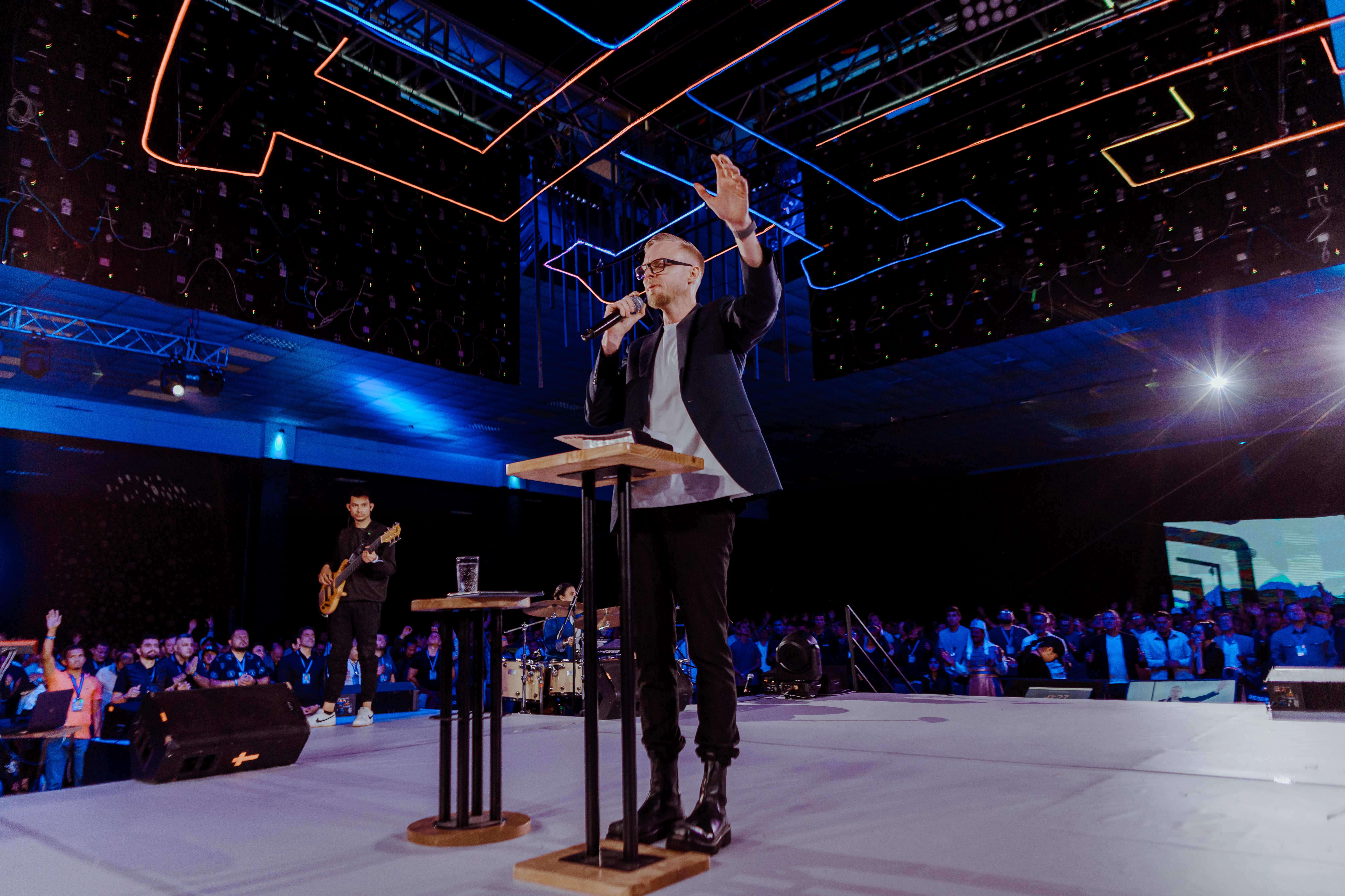 Subindo ao monte Hor - Pastor Rich Harding 