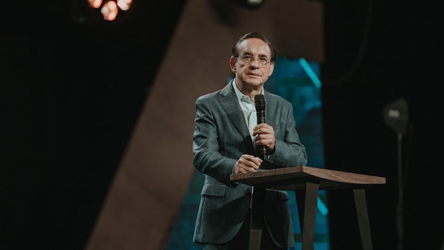 Connected to the source - Pastor Cesar Castellanos 