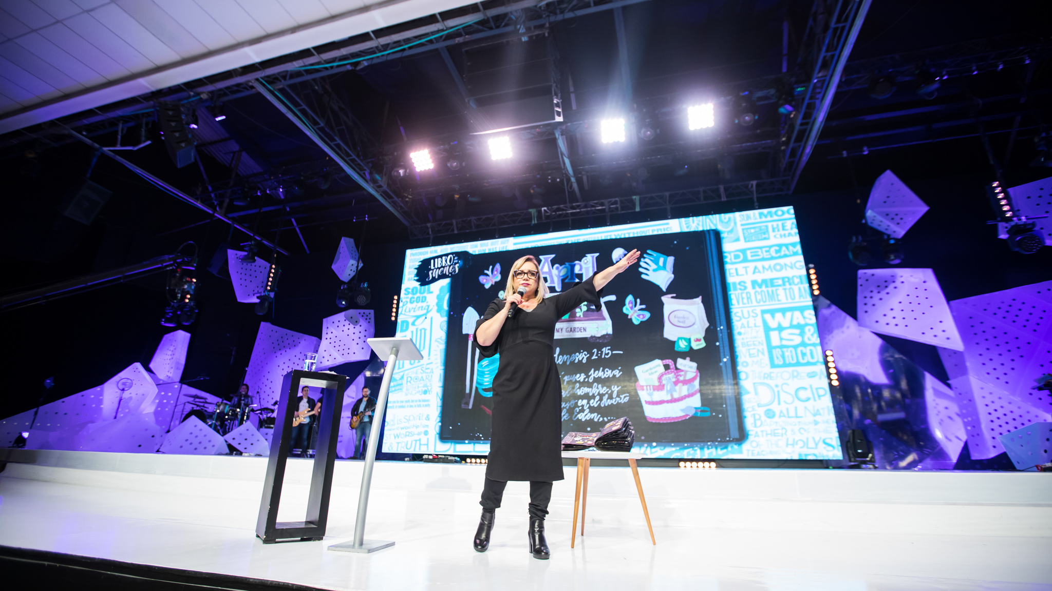 Libro De Sueños - Ps Emma Claudia Castellanos