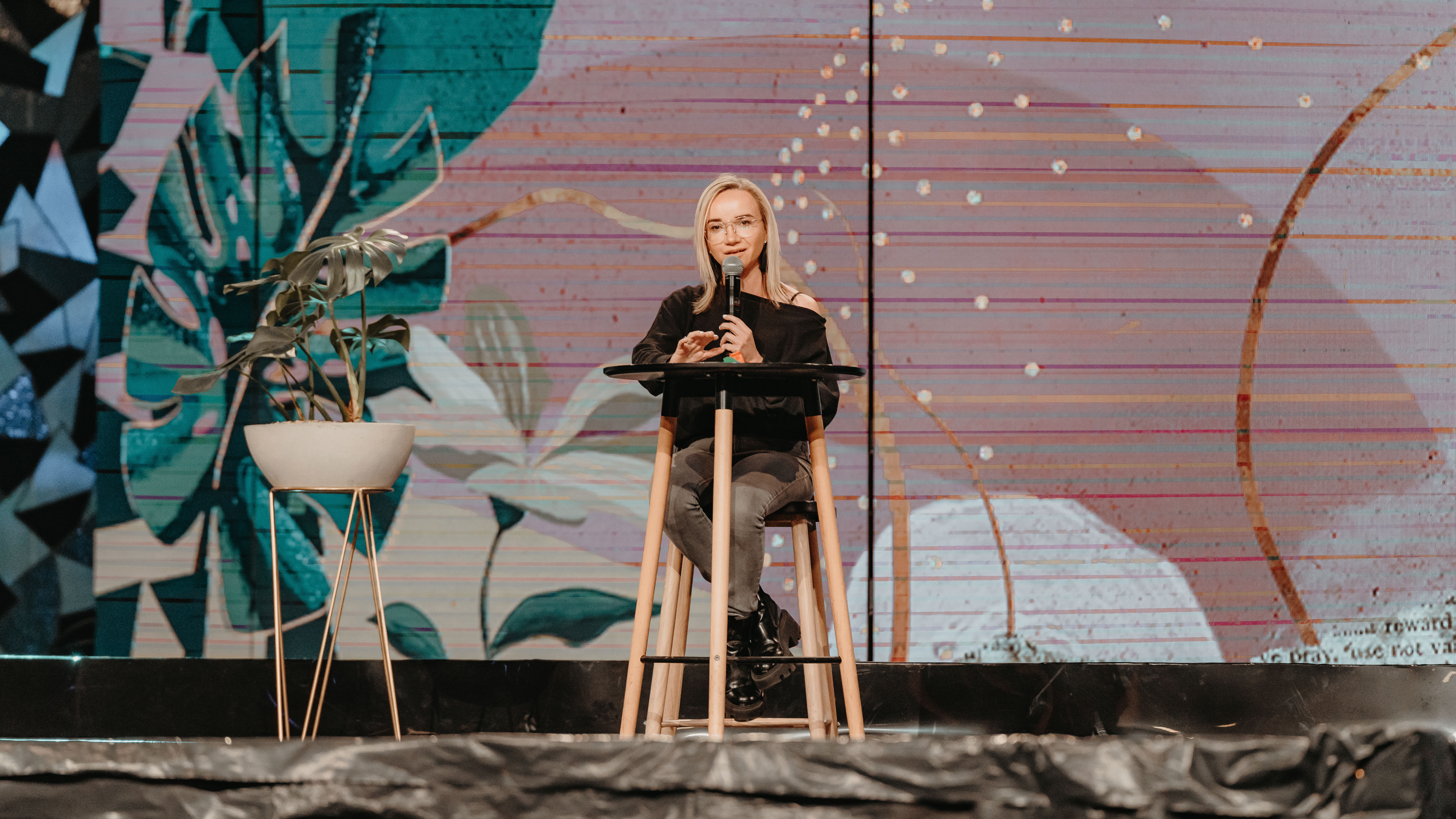 Overcoming anxiety - Pastor Lorena Castellanos 