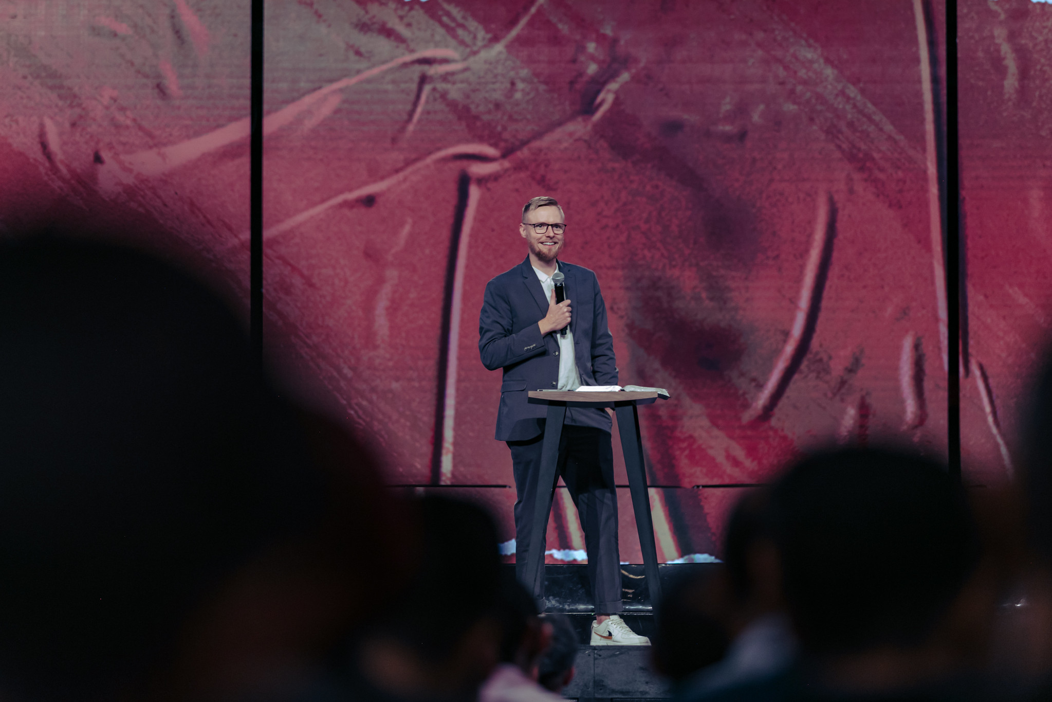 El hombre que entiende - Pastor Rich Harding 