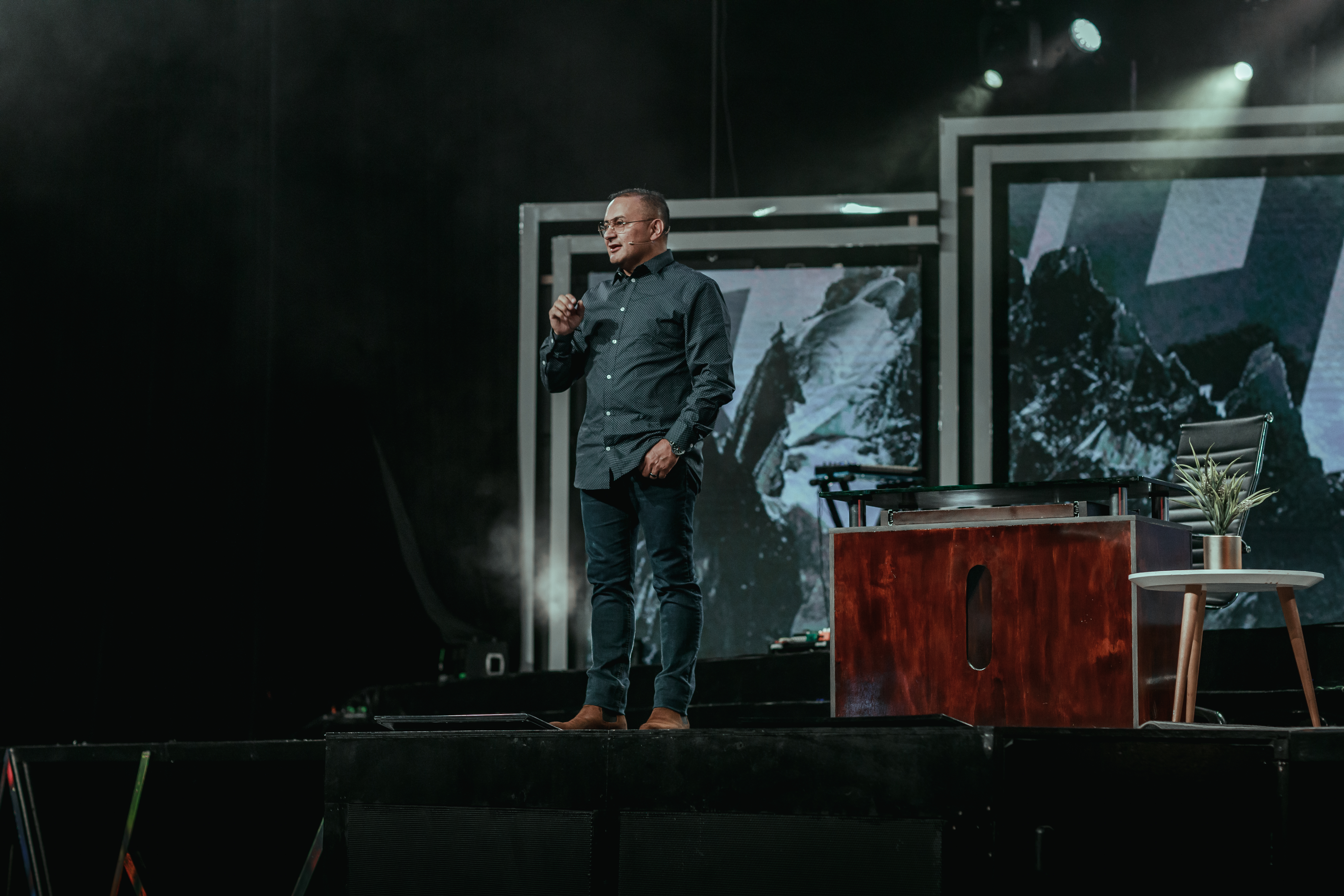 Workshop: Os Quebra-tetos - Pastor Orlando Castañeda