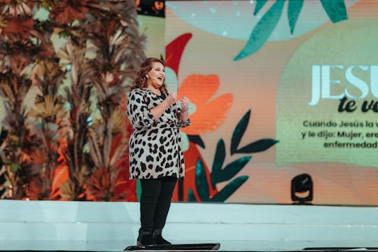 Otoño en libertad - Pastora Perla Mora