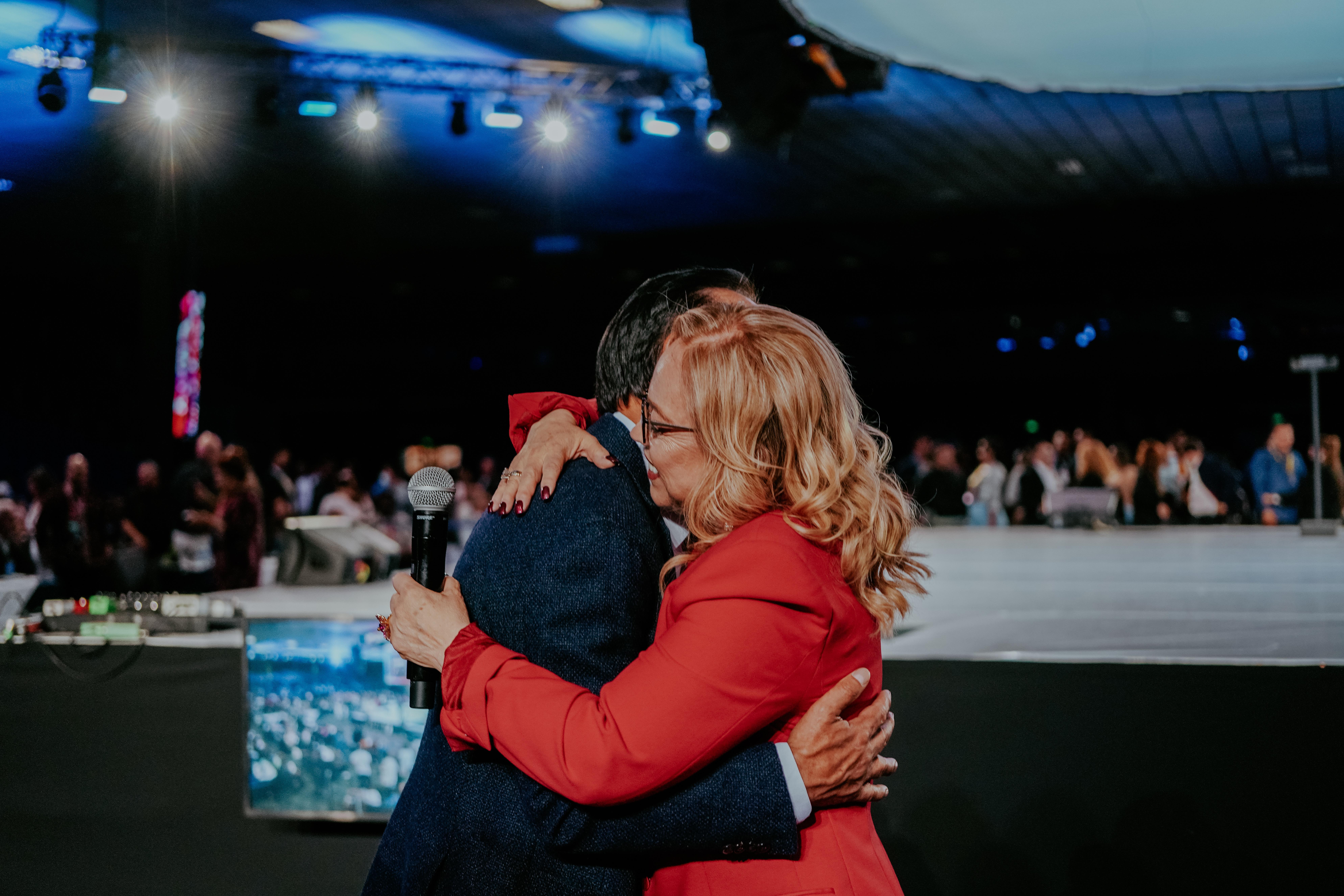 Healthy Relationships - Pastor César Castellanos