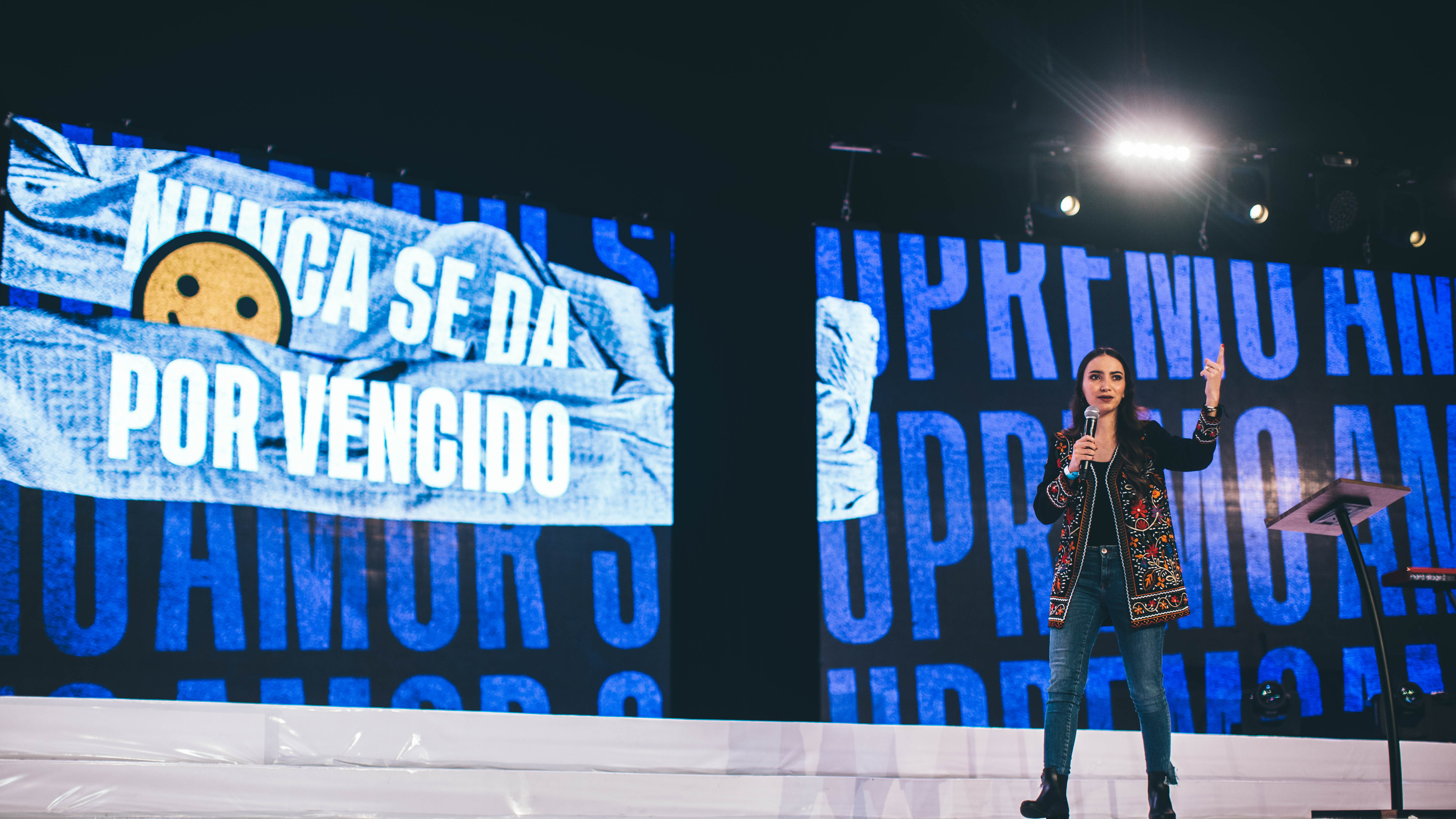 Amor supremo - Majo Anaya