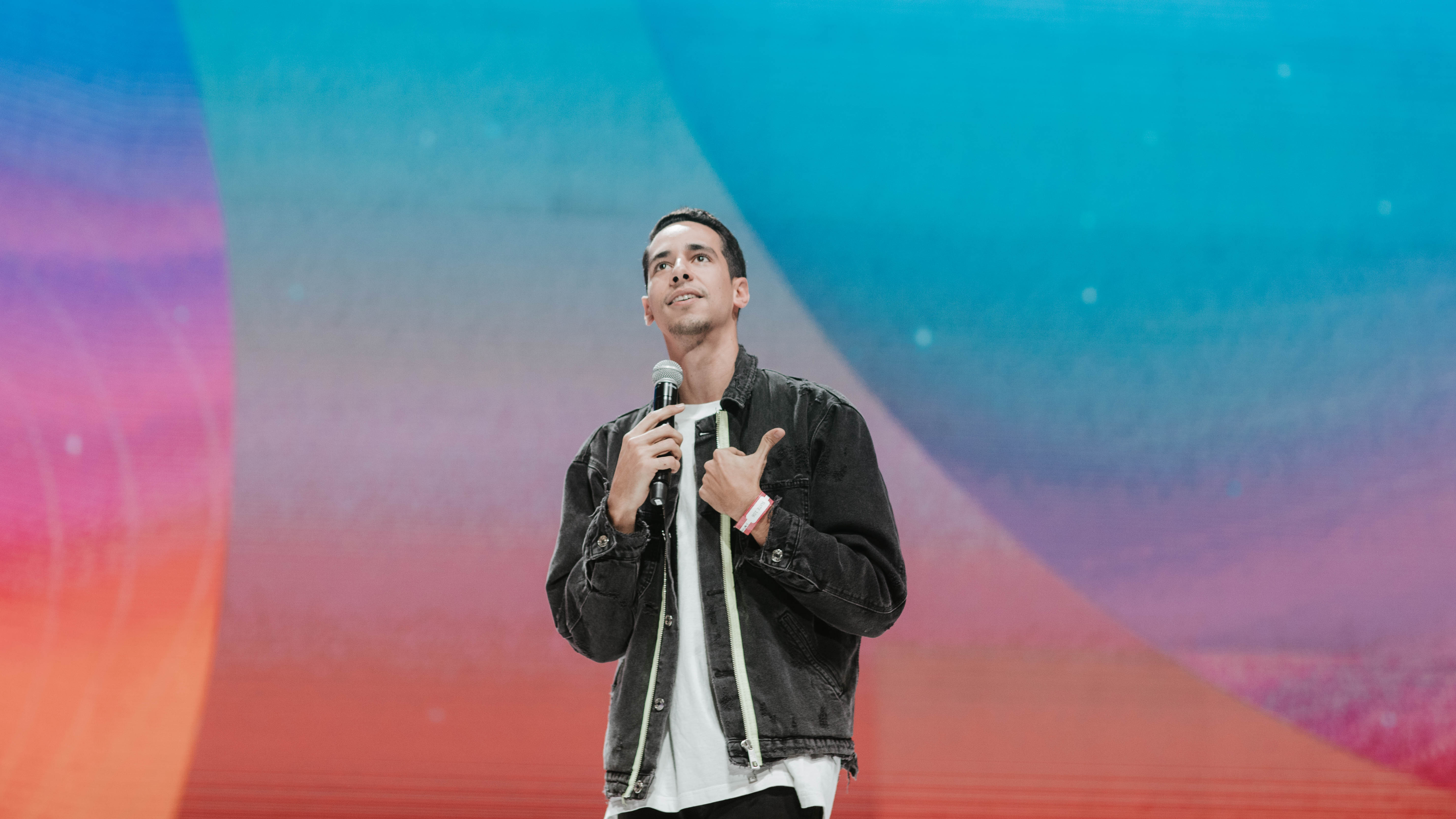 The church that return - Pastor Lau Guerra 