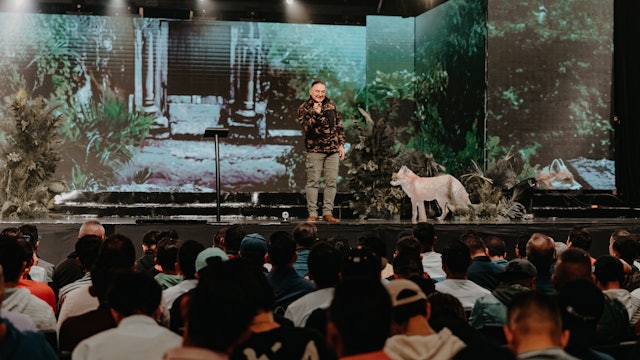 Let's go hunting - Pastor Orlando Castañeda