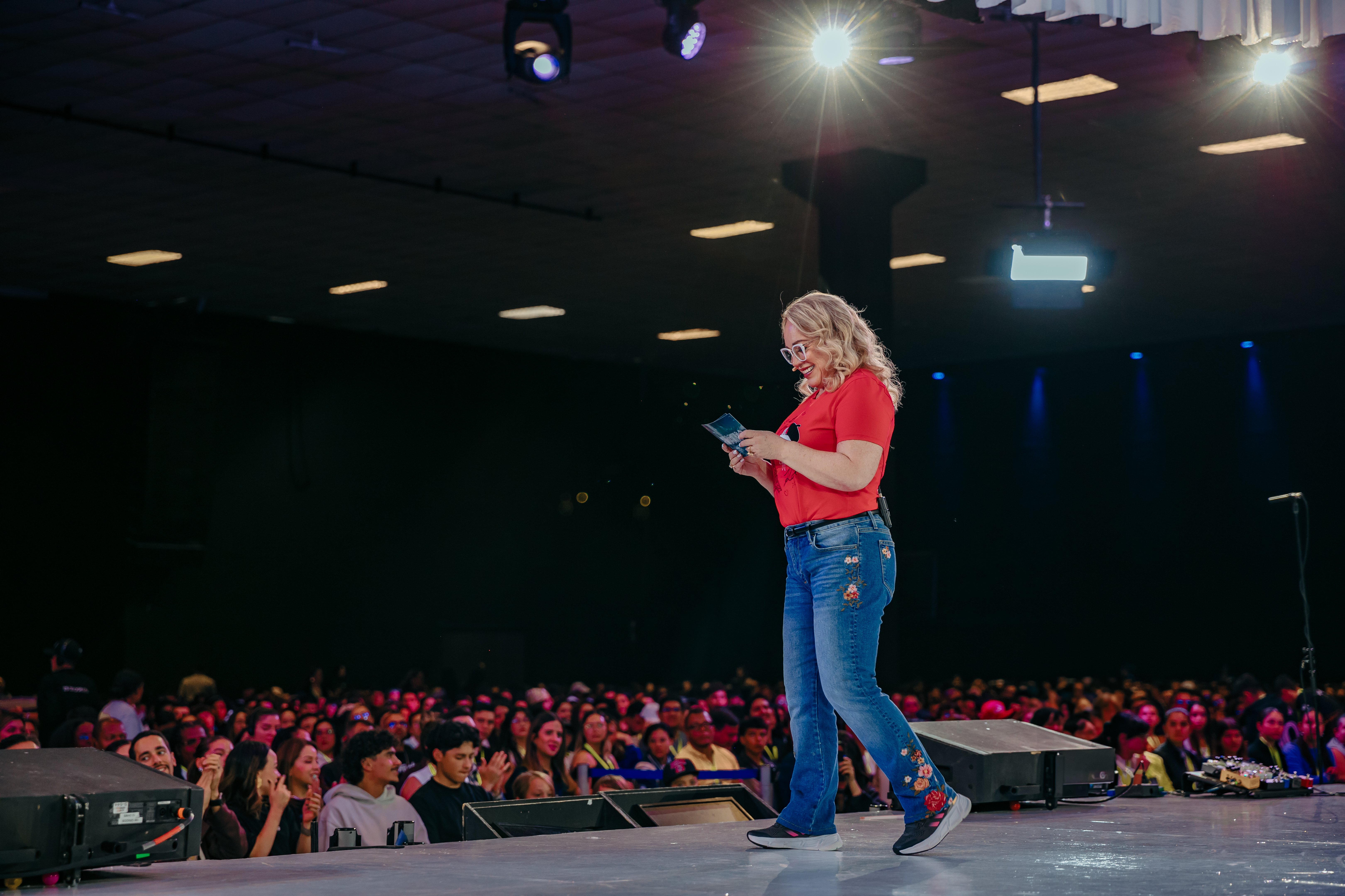 Aceite o Chamado. - Pastora Emma Cláudia Castellanos