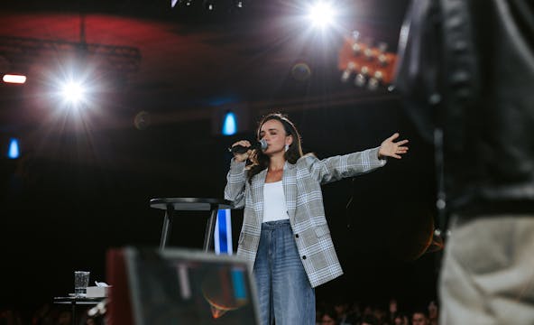 La carrera de la fe. - Pastora Manuel...