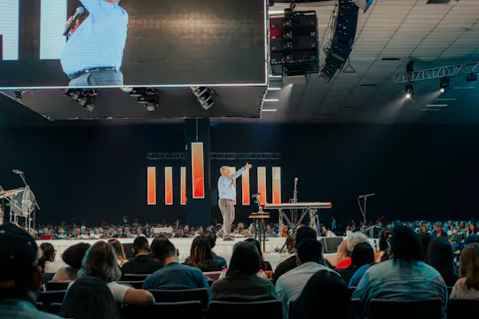 Provisión para la Misión - Pastor O...