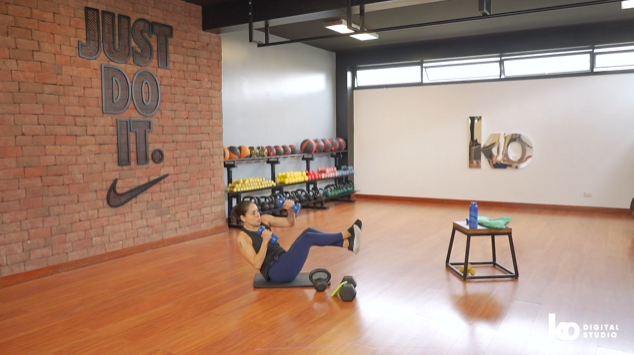 45 min KO + NTC Full Body con Miluska Pachas 