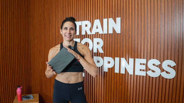 SEMANA 11 | Día 04 | UPPER BODY AMRAP con Frances Mitre