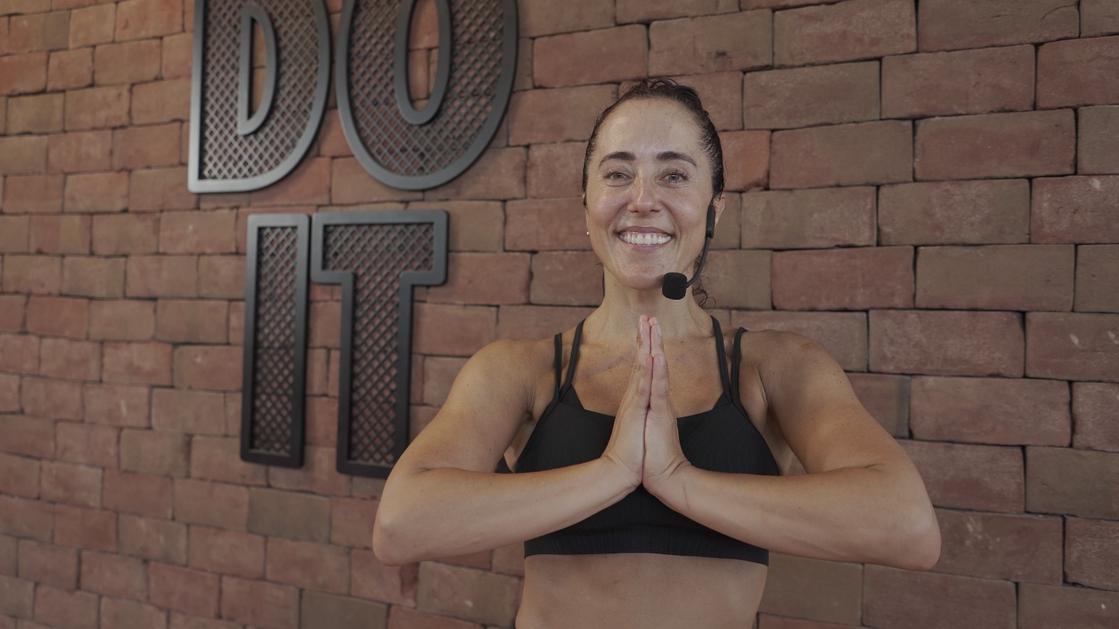  10 minutos SOUL YOGA con Ale Llosa | Recuperación post KO