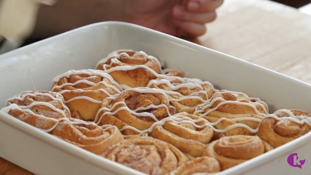 Cinnamon Buns with Esty Wolbe Easy Does It
