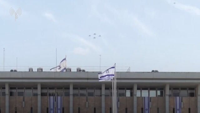 11. Historic Israeli and German Aircraft Fly Over Jerusalem