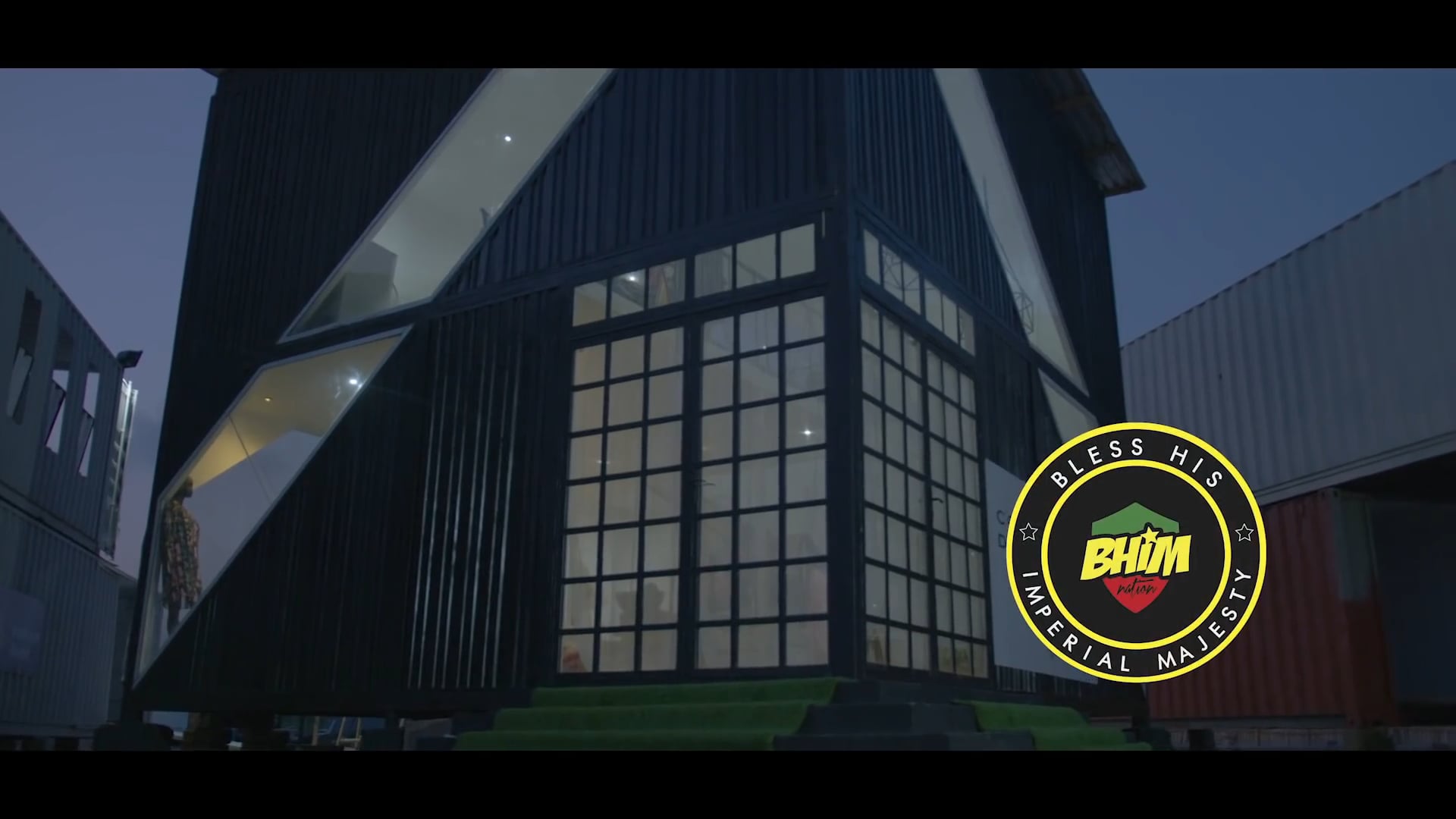 OLOLO - STONEBWOY Feat TENI