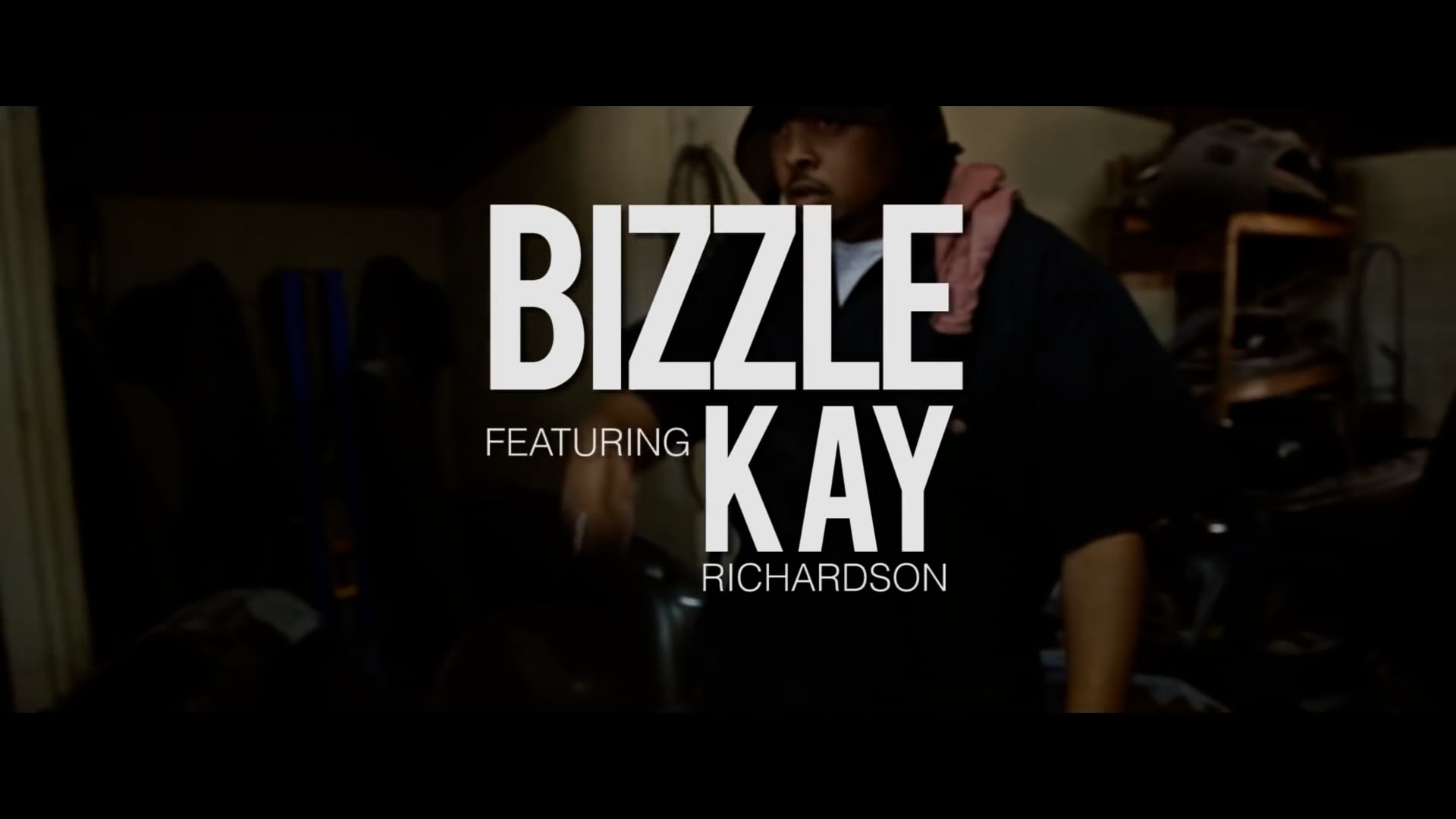 Mr. RANGE ROVER - BIZZLE Feat KAY RICHARDSON 