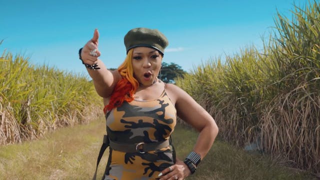 TROUBLE - SPICE Feat DESTRA GARCIA