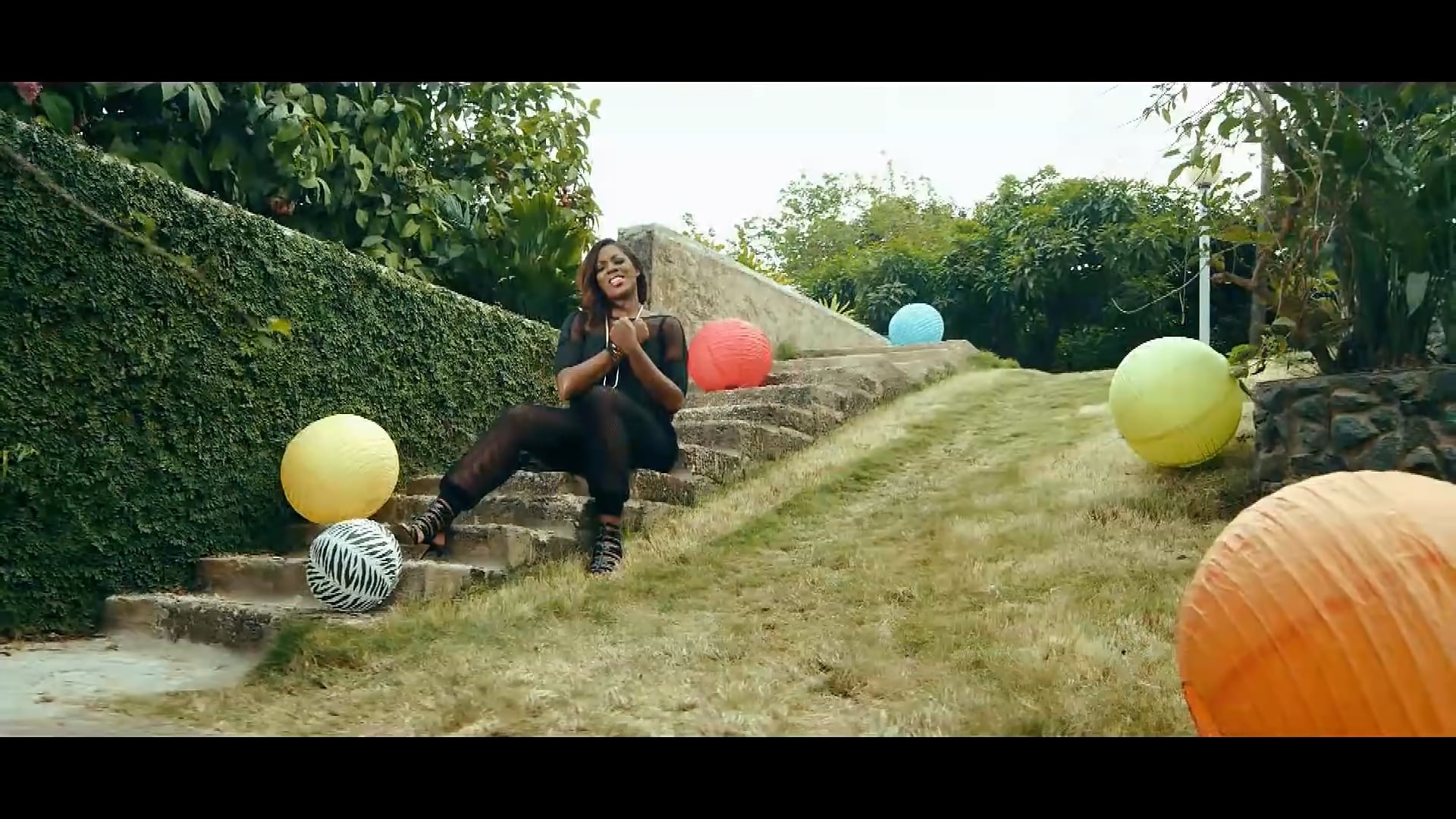 WOJU - KISS DANIEL Feat DAVIDO, TIWA SAVAGE 