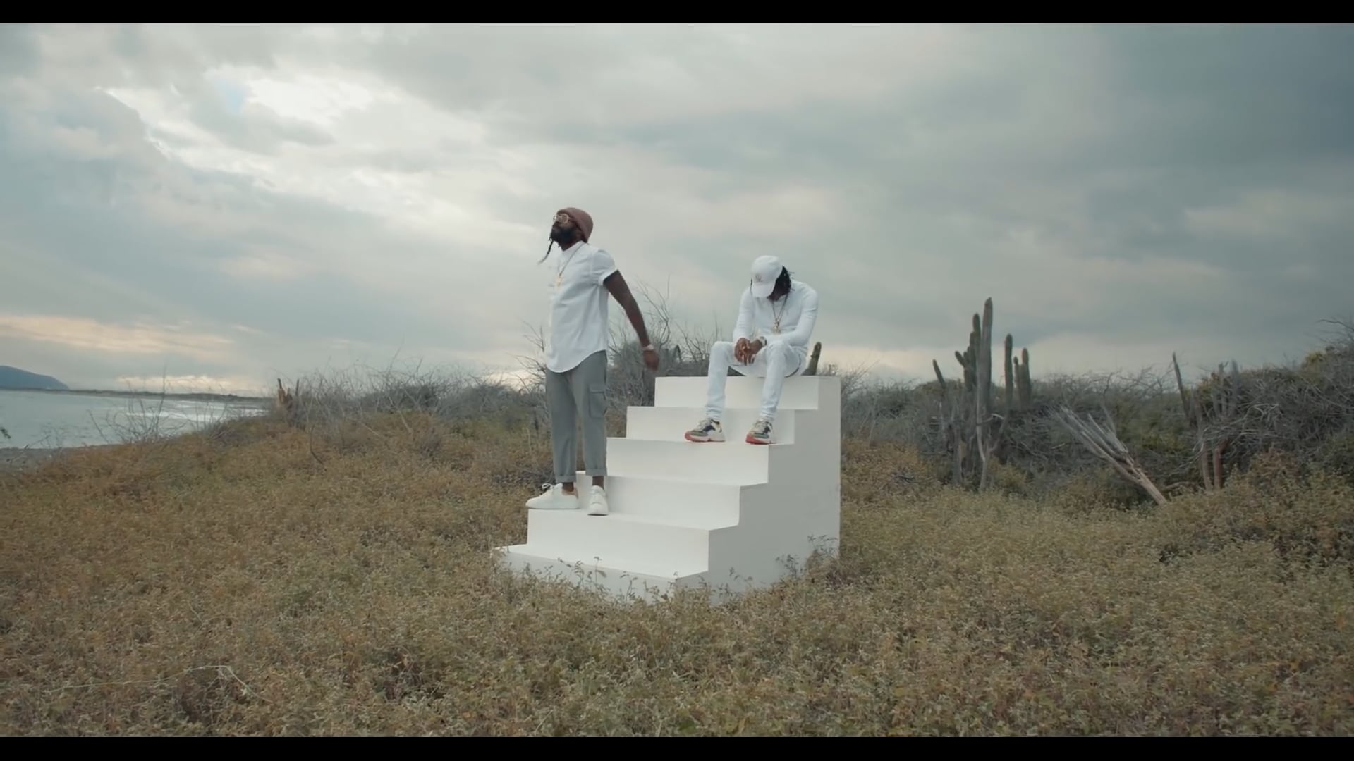 CORNER - TARRUS RILEY Feat MASICKA, DUNW3LL