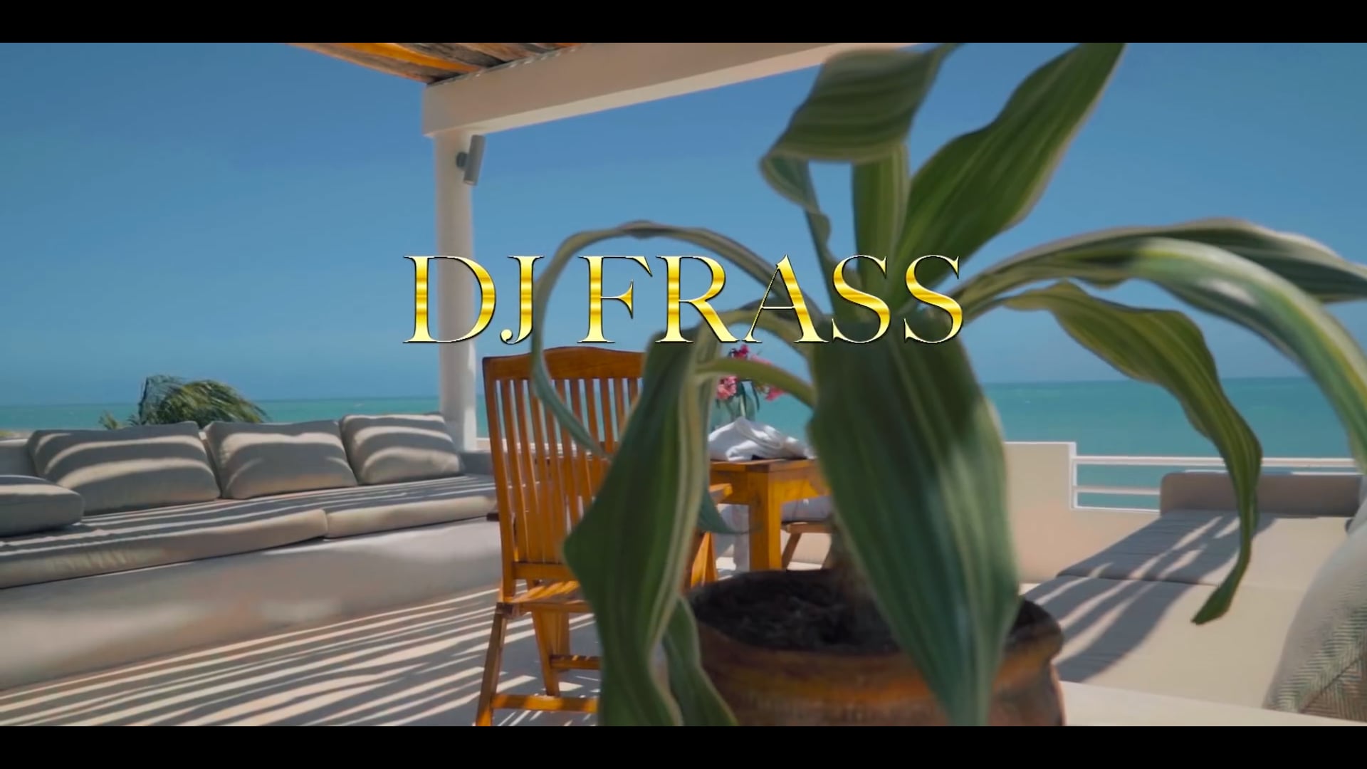 DON'T WANNA LOSE YOU - JAHMIEL Feat MOYANN