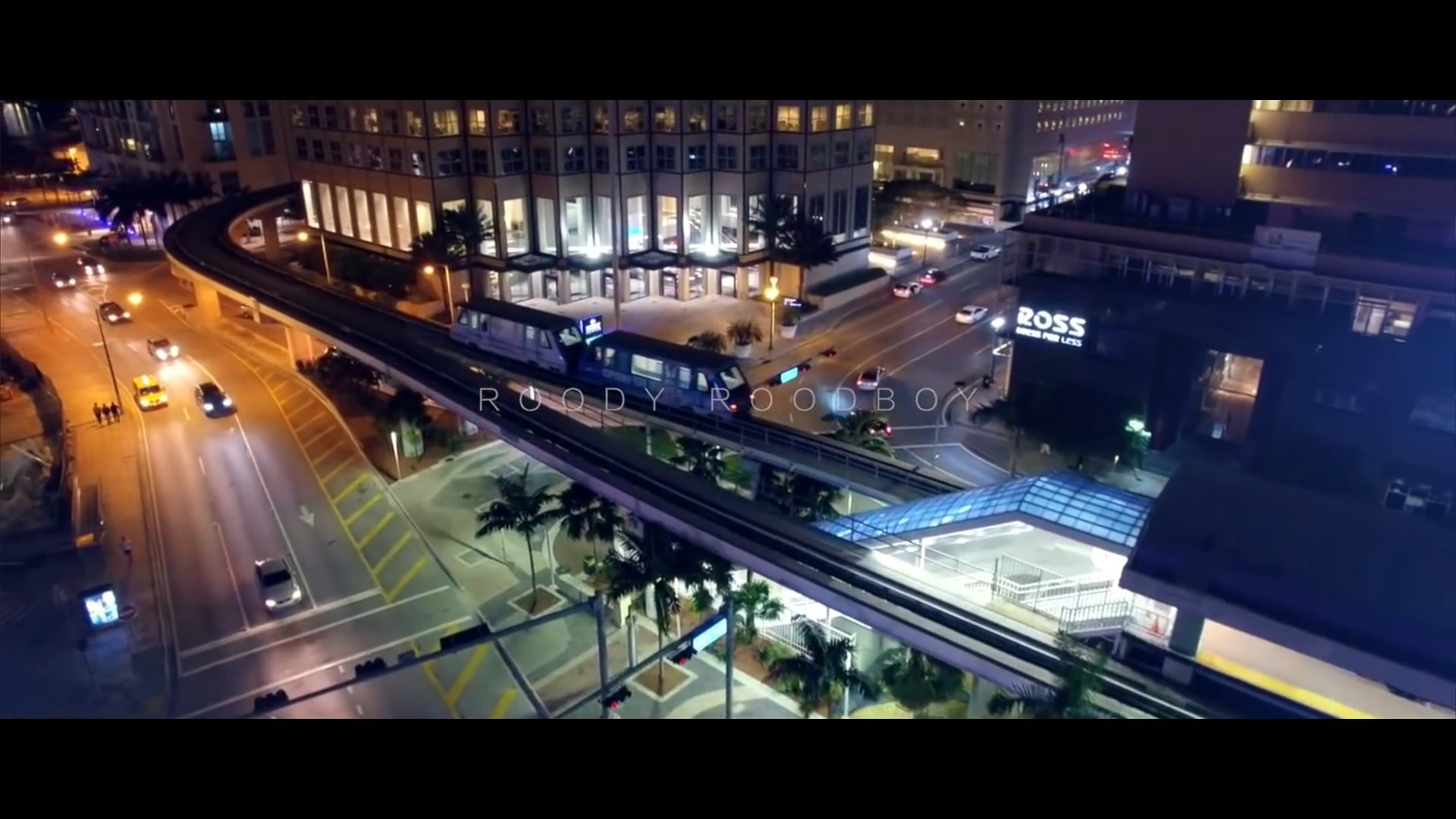 KARESE M LA - ROODY ROODBOY