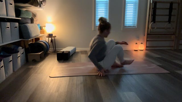 Yin for Hips (cuing for no twists)